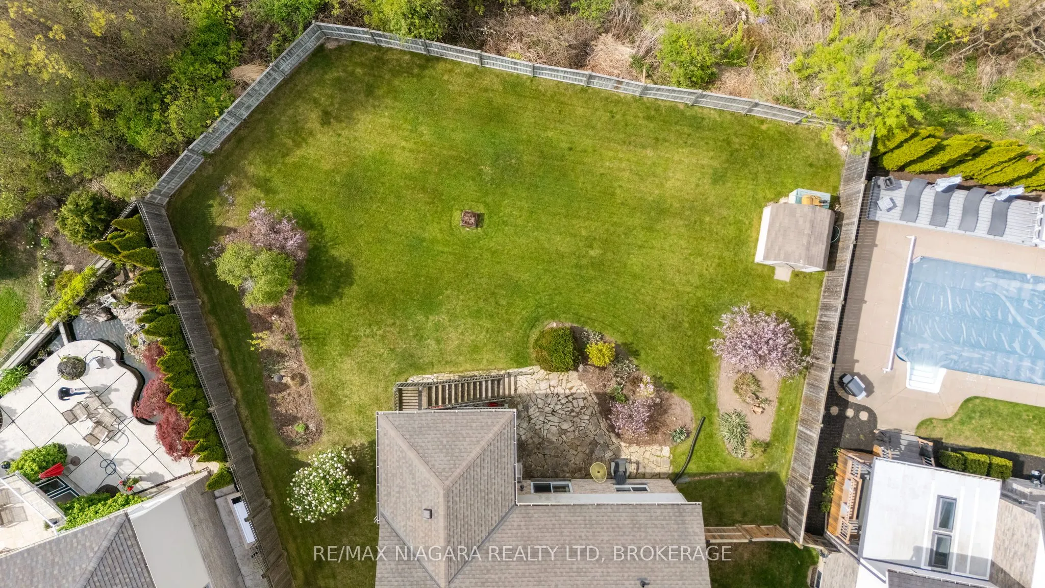 8311 VEGTER Court