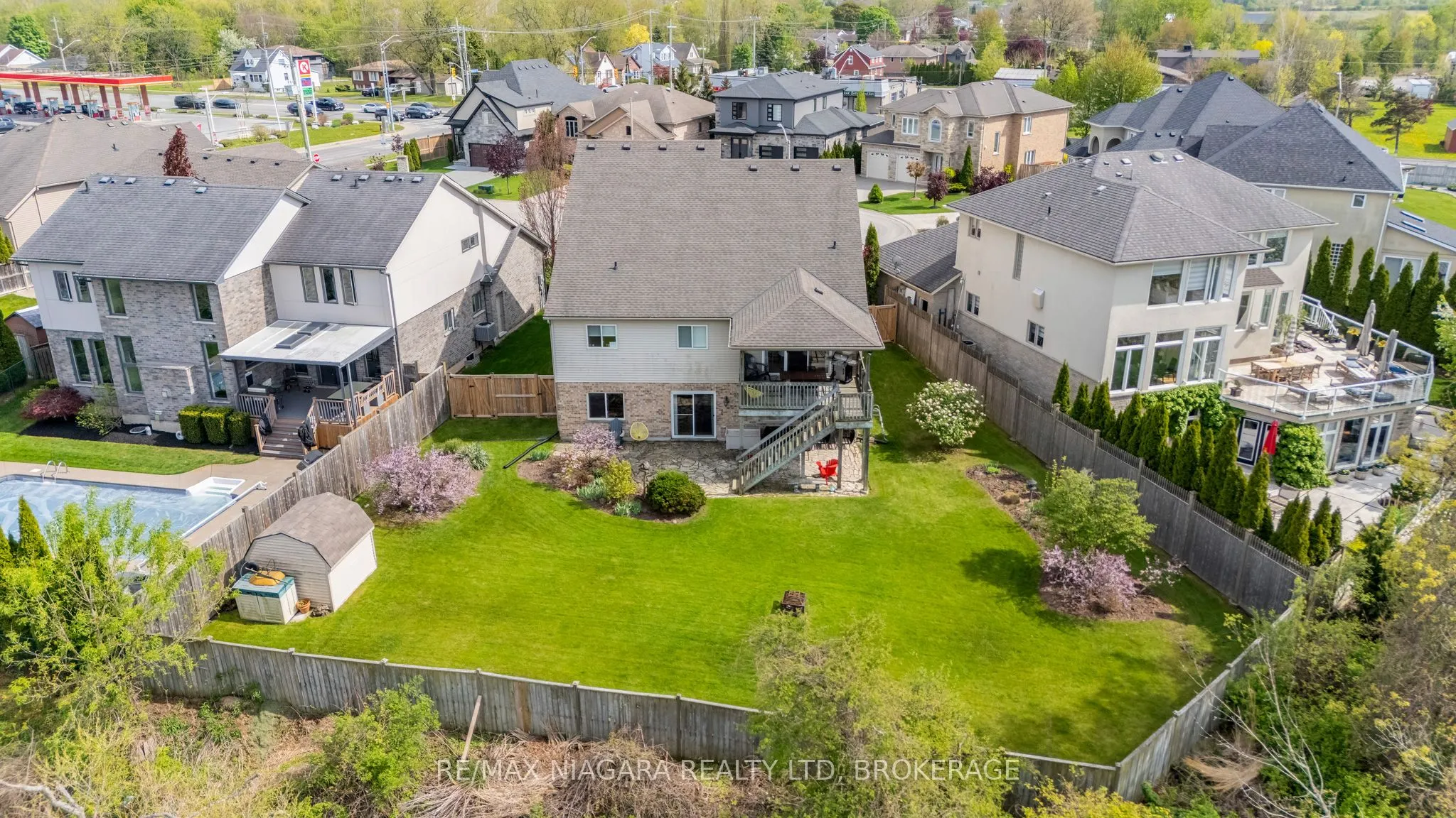 8311 VEGTER Court