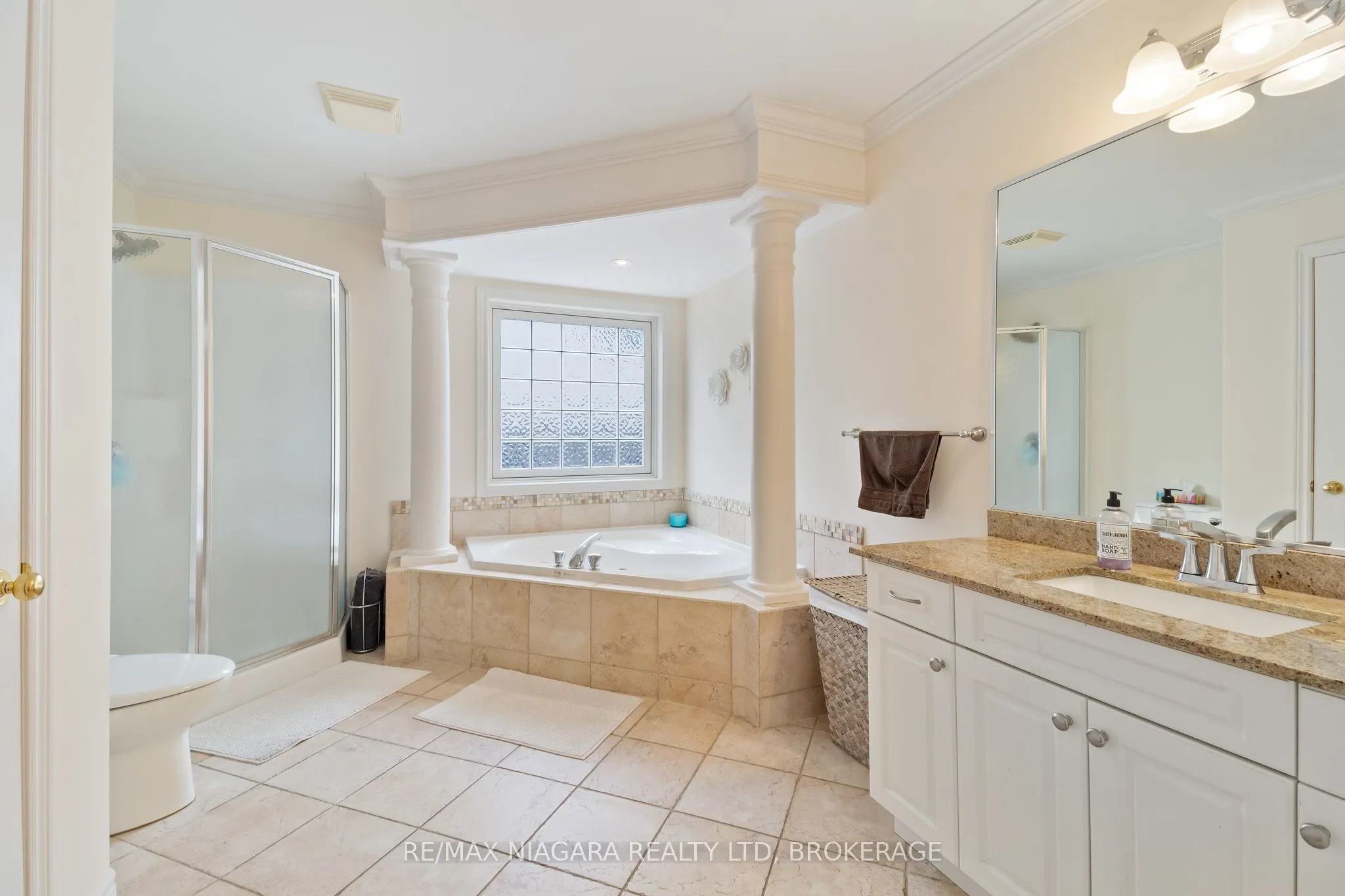8311 VEGTER Court