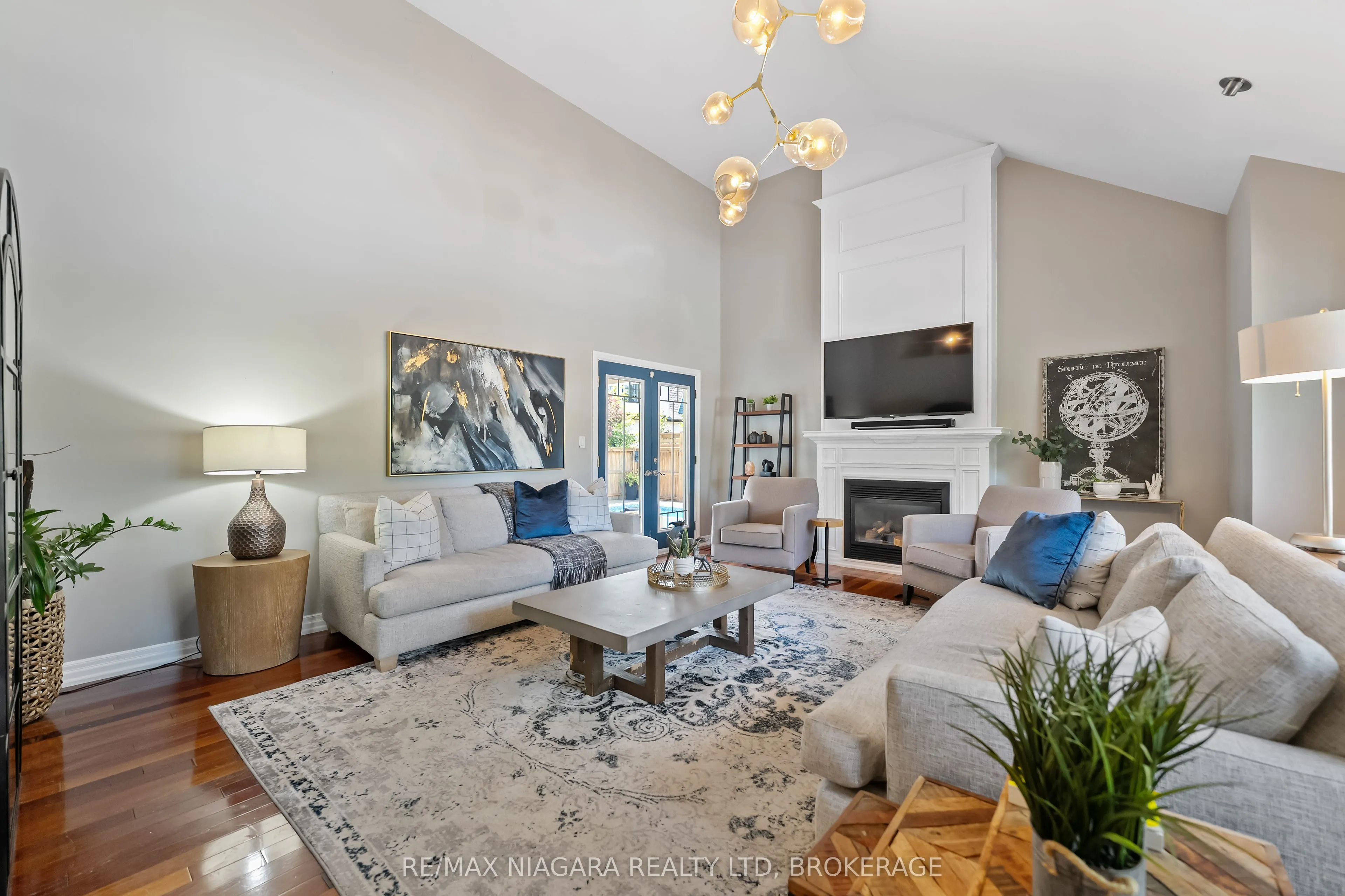 1 Graham Avenue