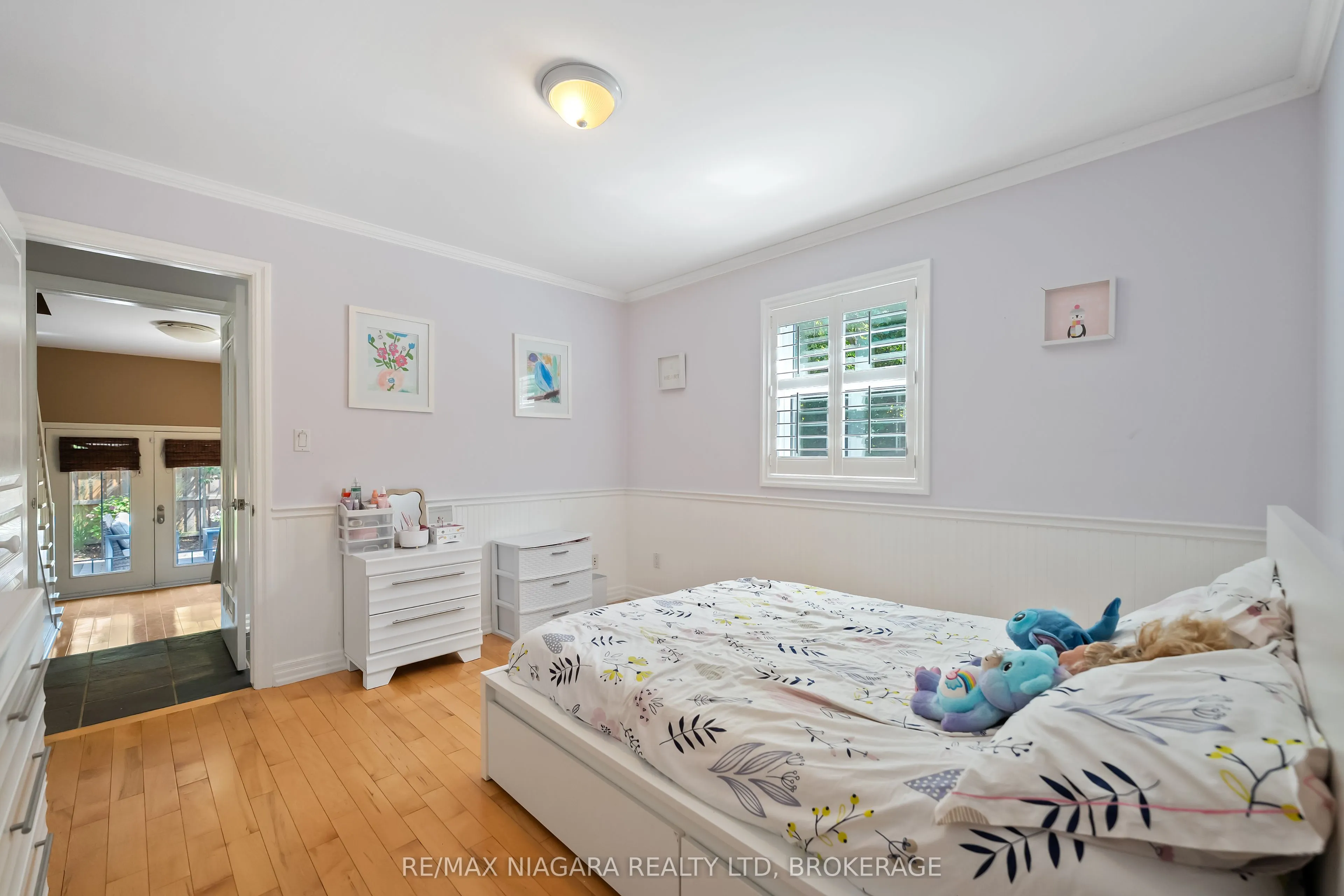 1 Graham Avenue