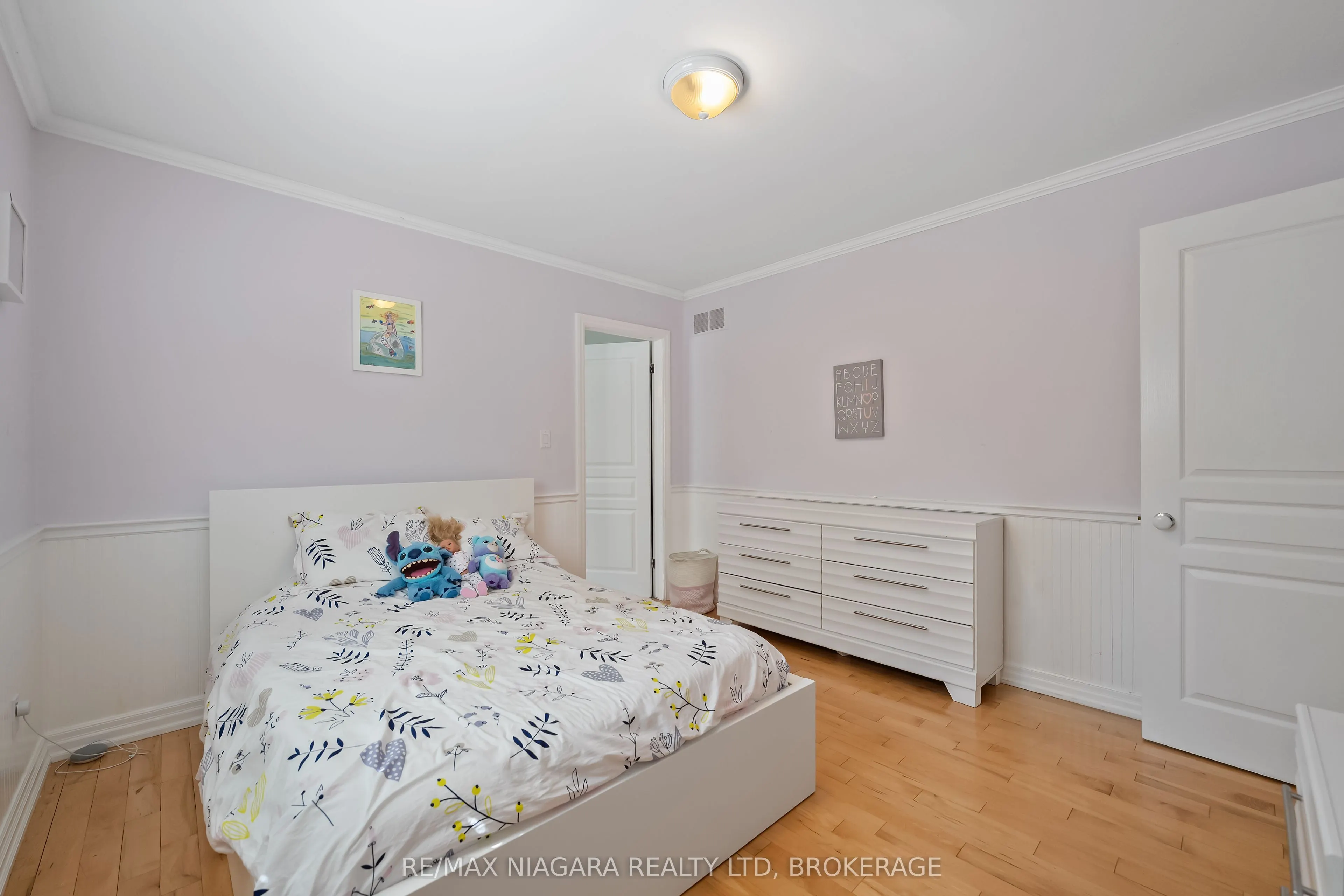 1 Graham Avenue
