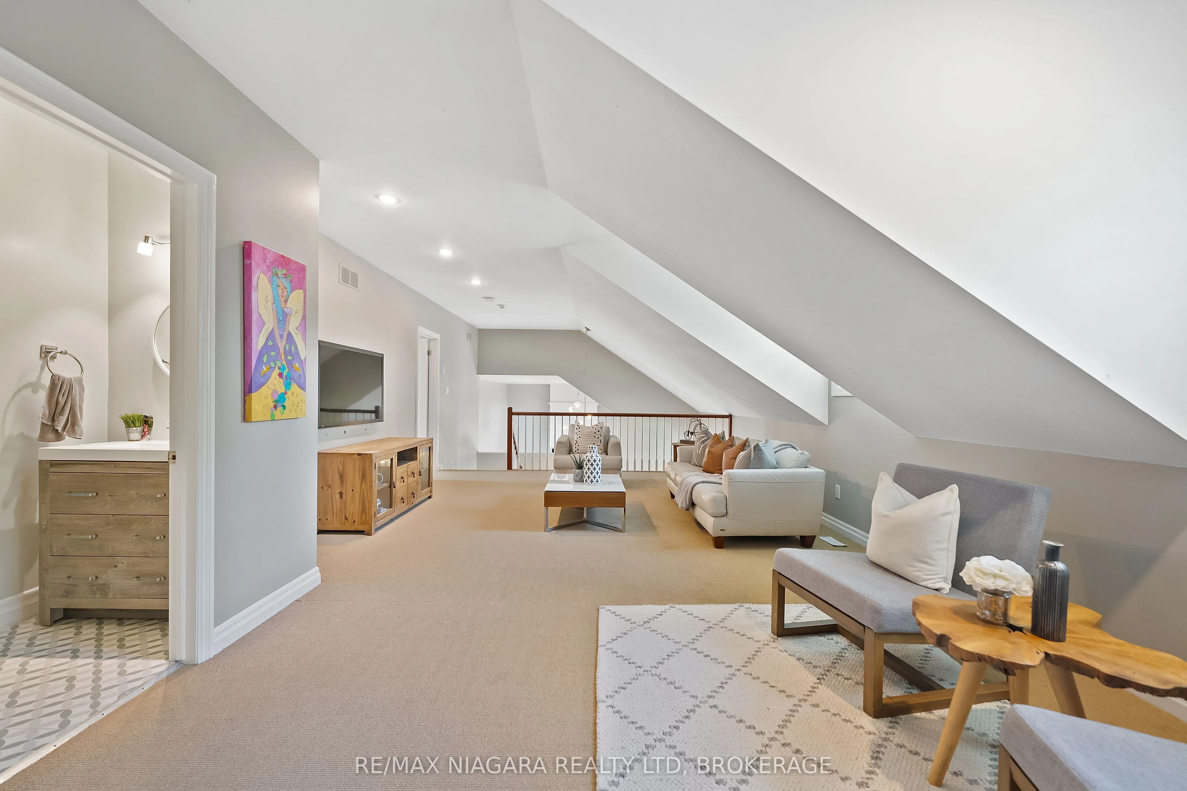 1 Graham Avenue