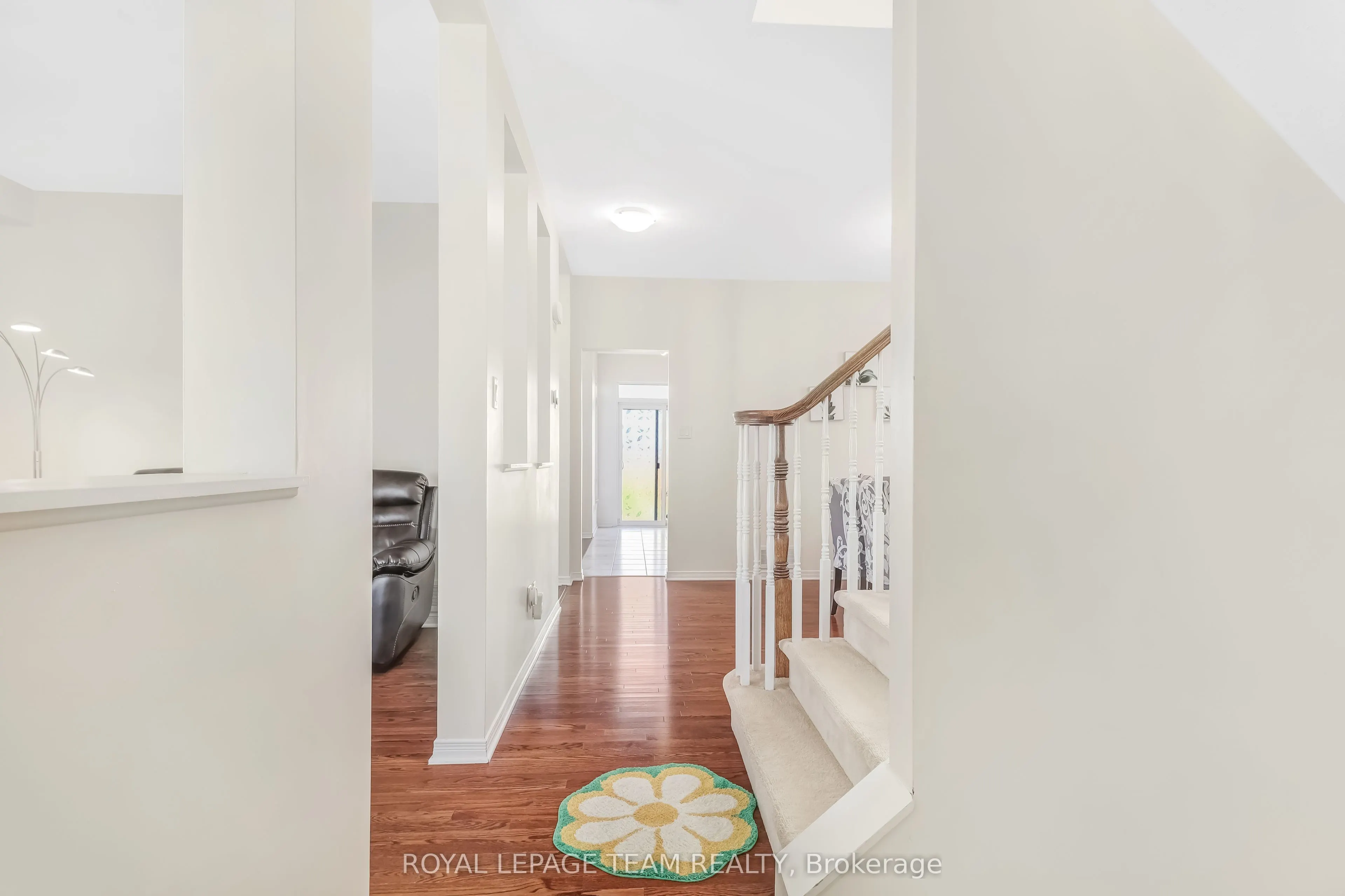 204 Applecross Crescent