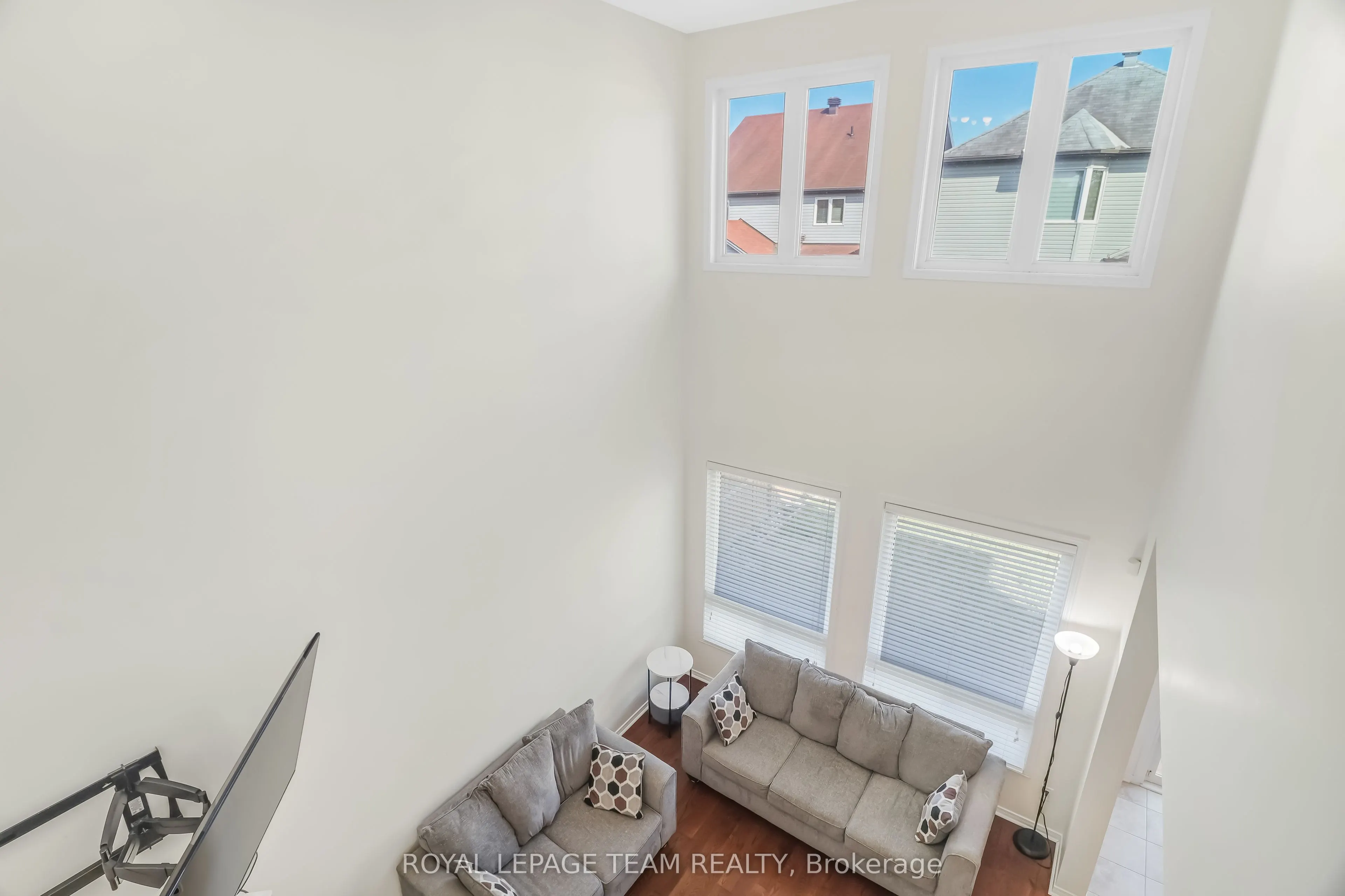 204 Applecross Crescent
