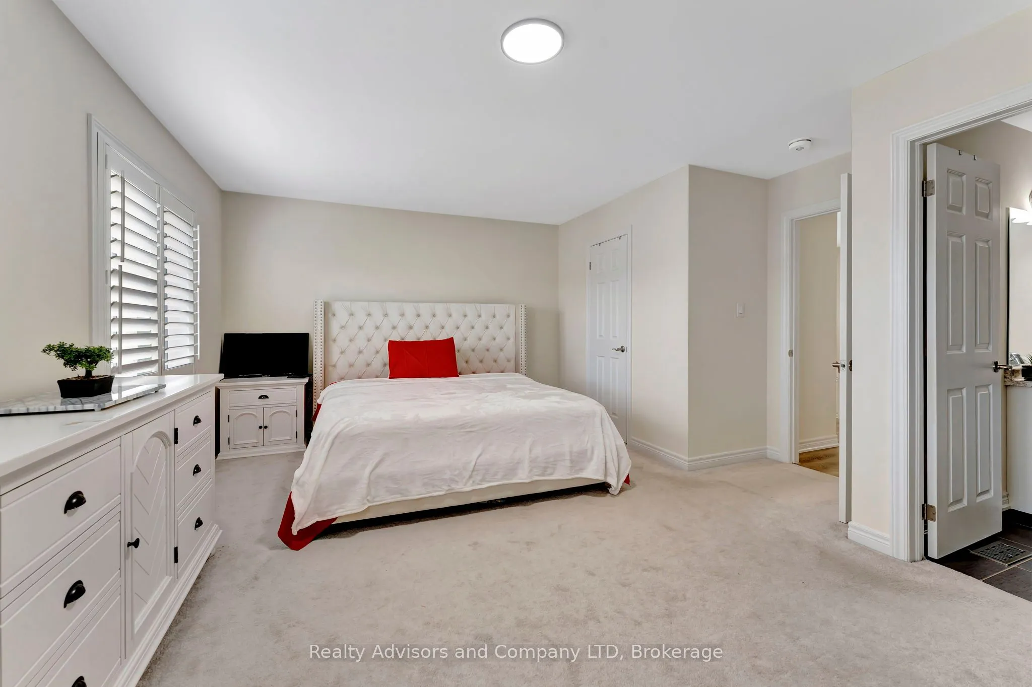 755 Linden Drive, #10
