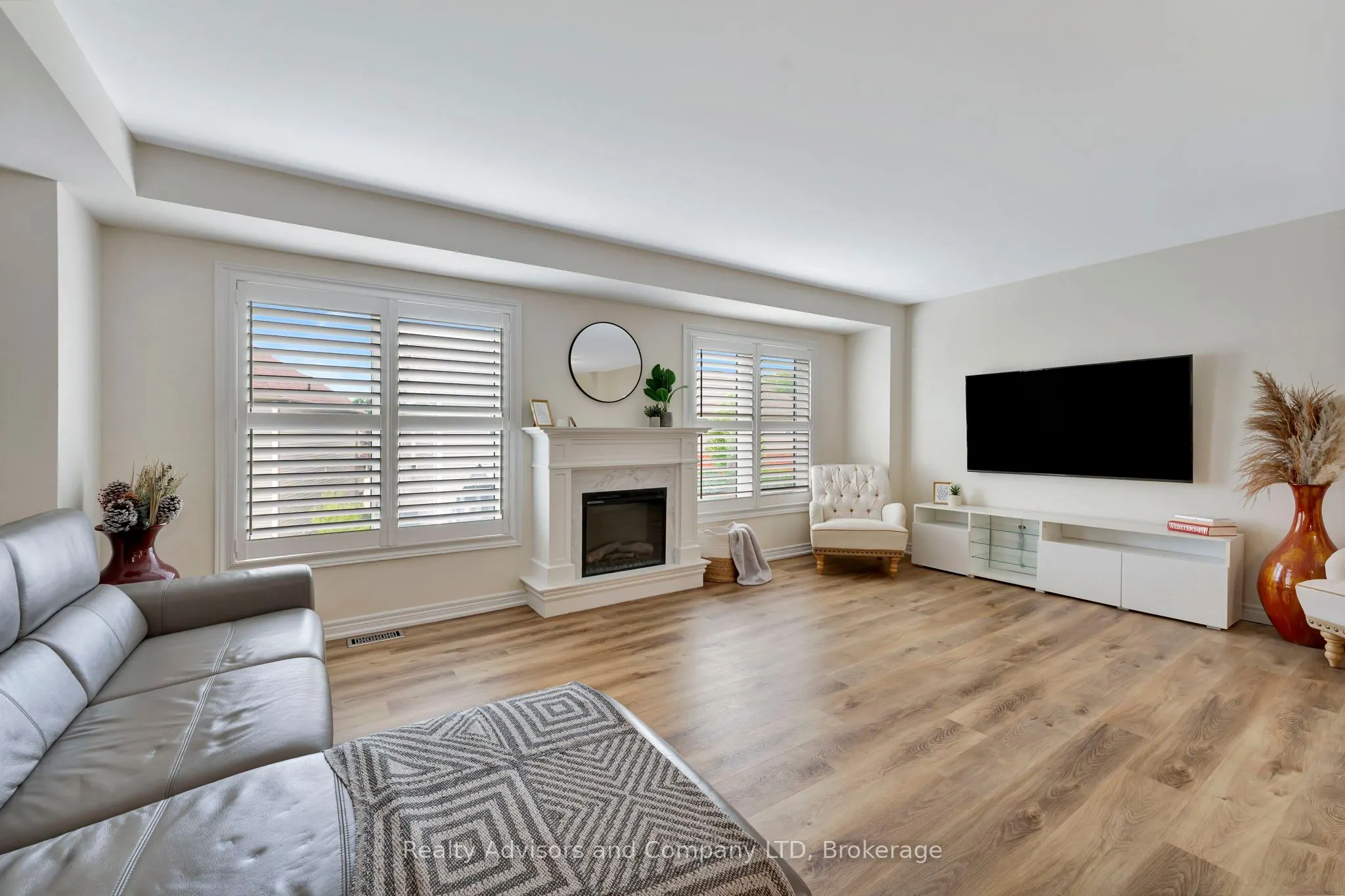 755 Linden Drive, #10