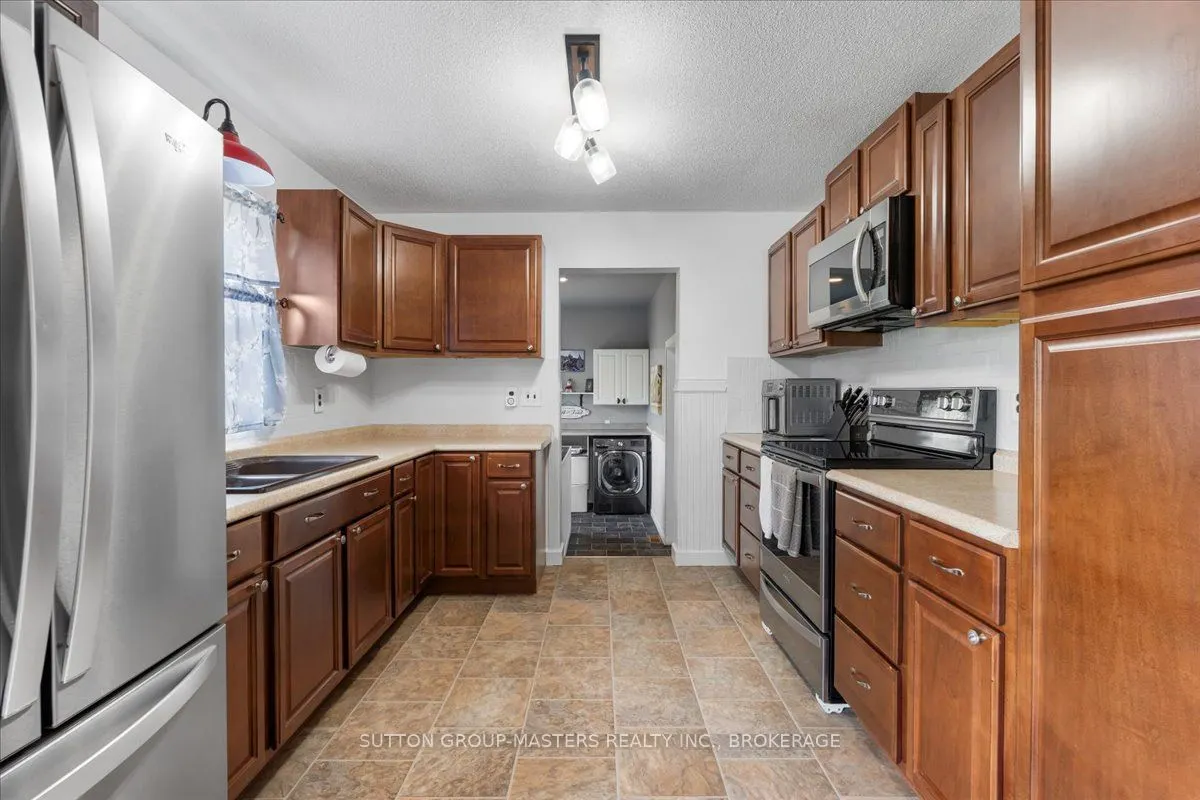 84 Plumb Road