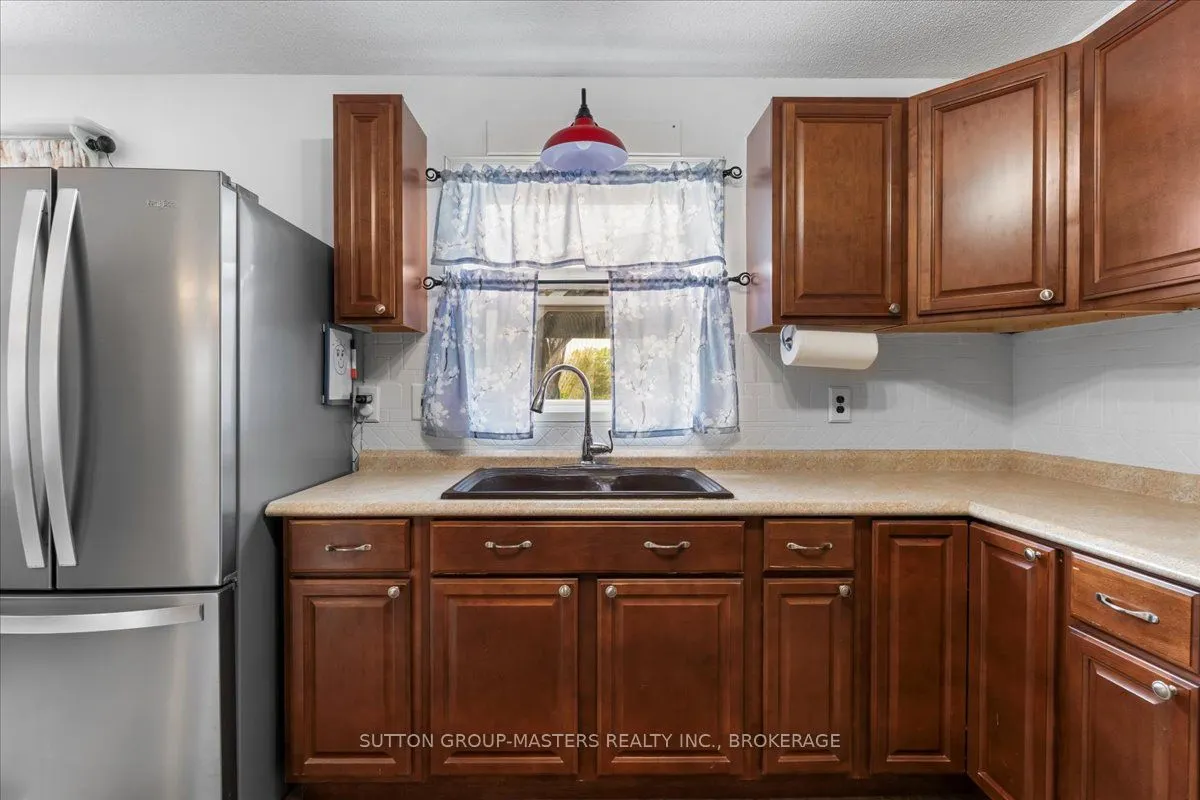 84 Plumb Road