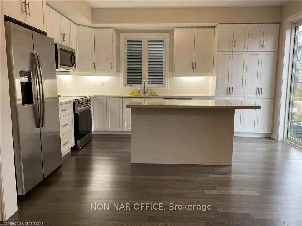 15 Vinifera Drive, #Upper