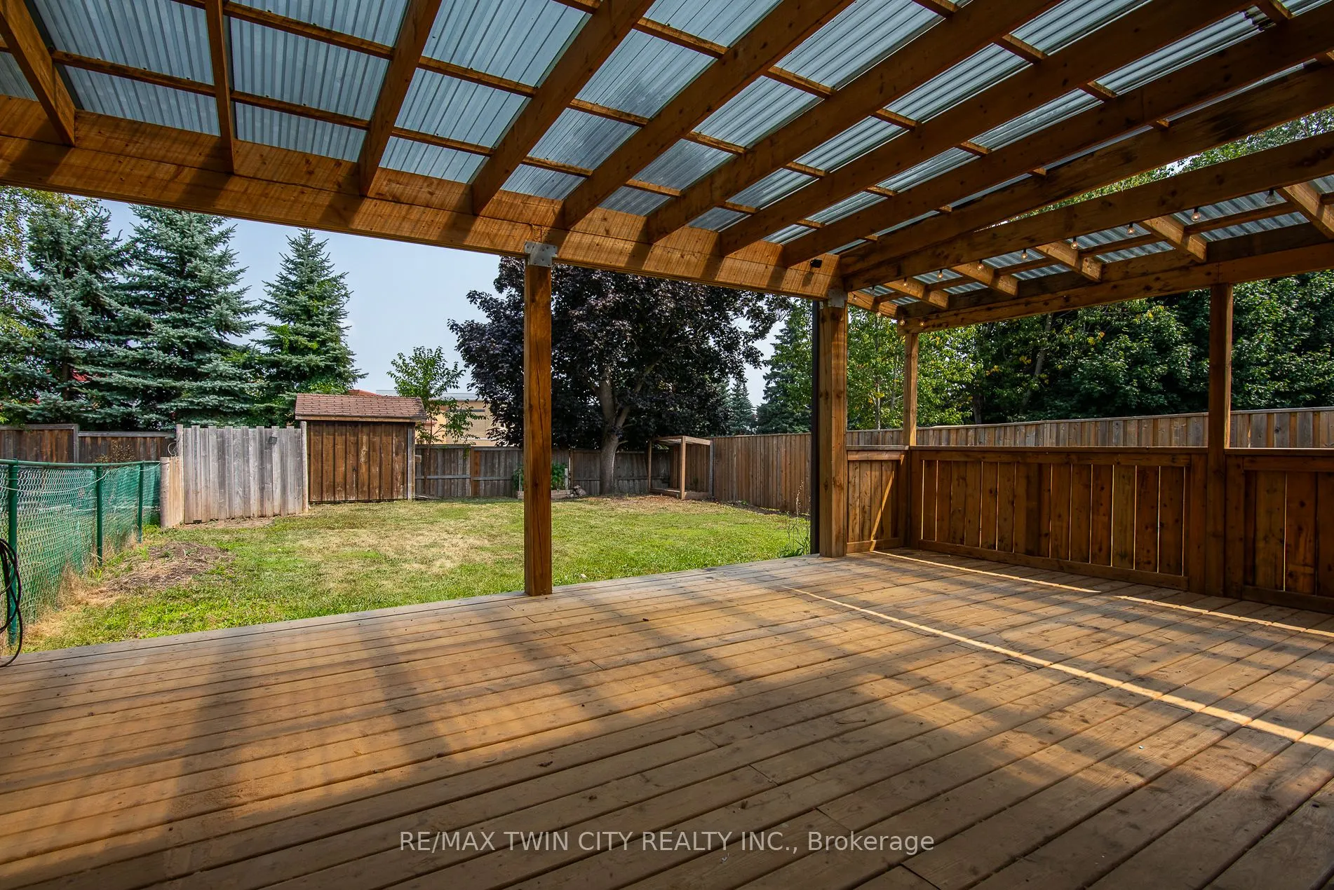 23 Roberts Crescent
