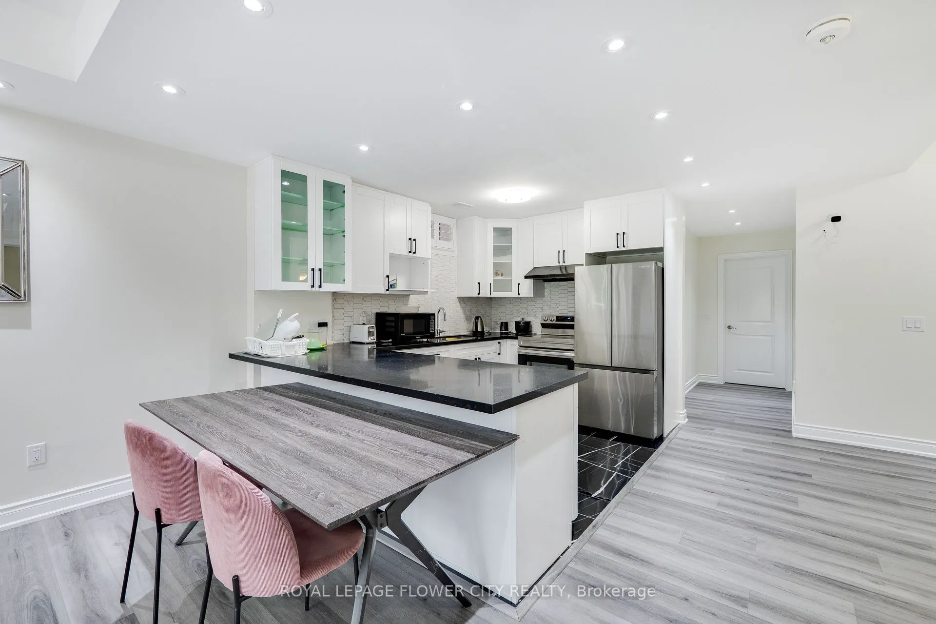 588 Beckview Crescent