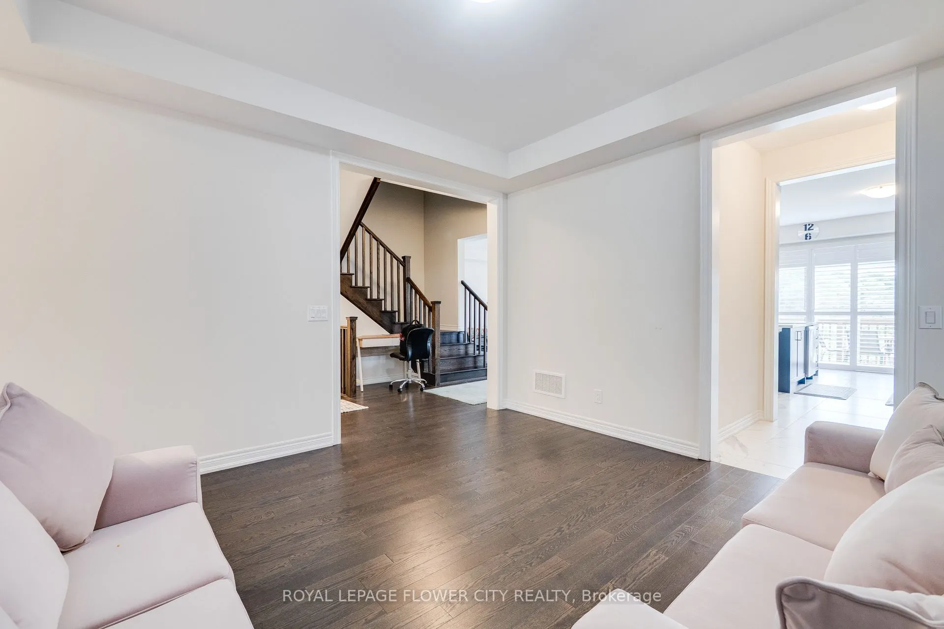 588 Beckview Crescent
