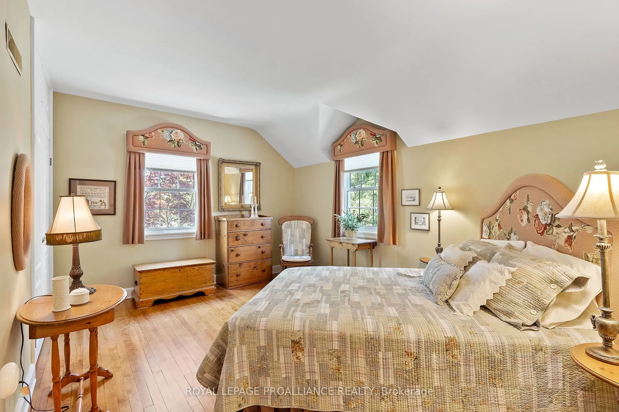 27 Cochrane Drive