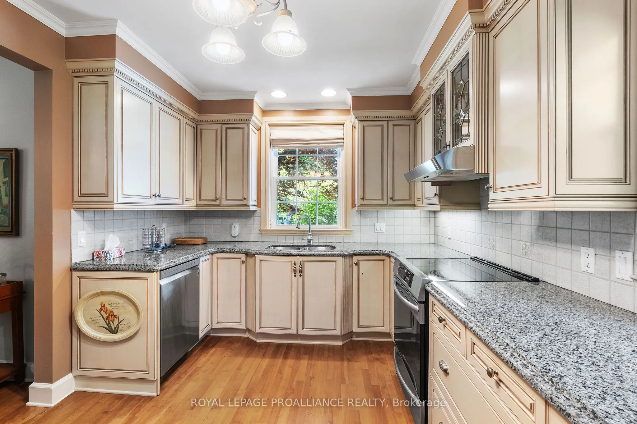 27 Cochrane Drive