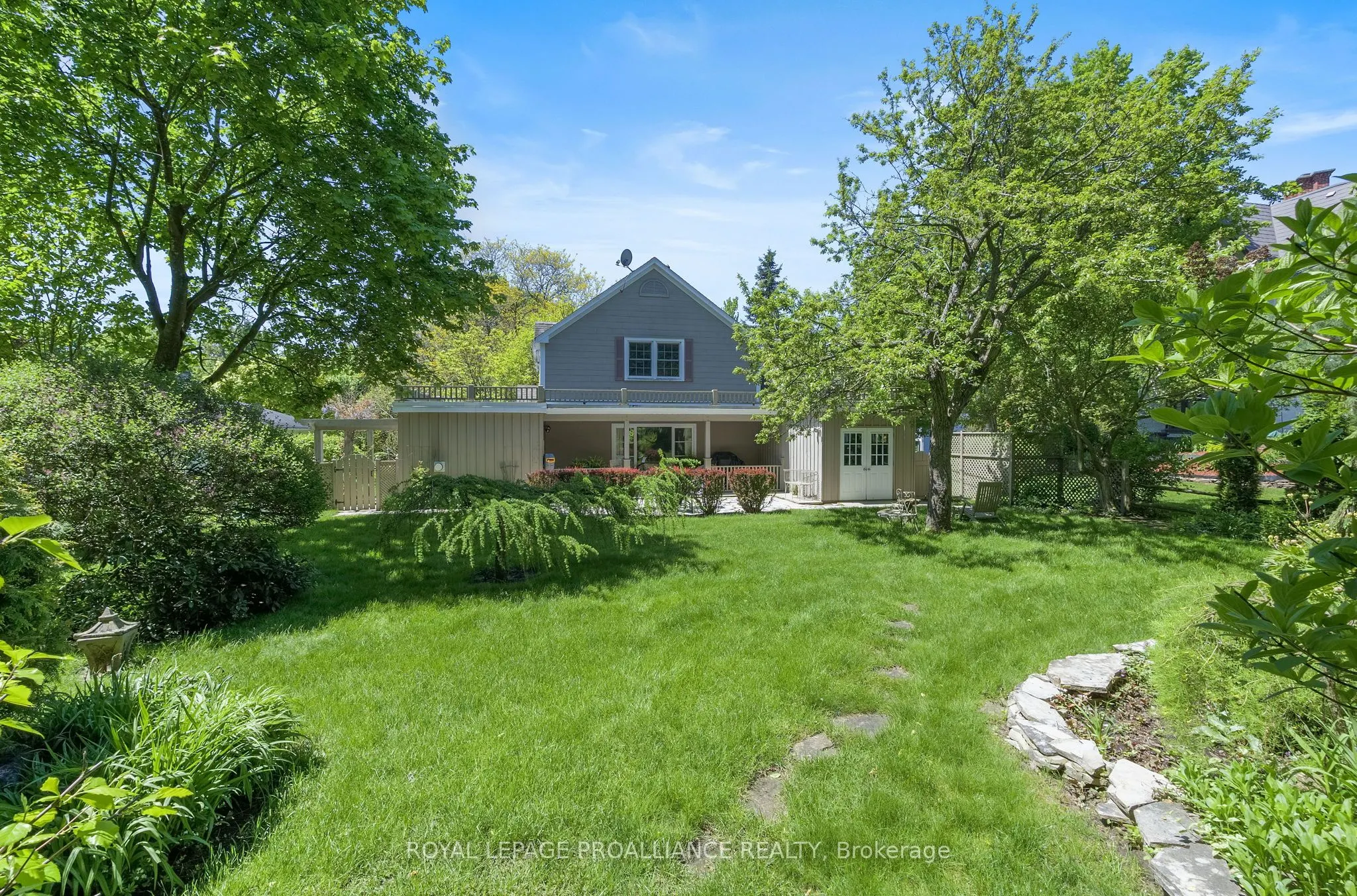 27 Cochrane Drive