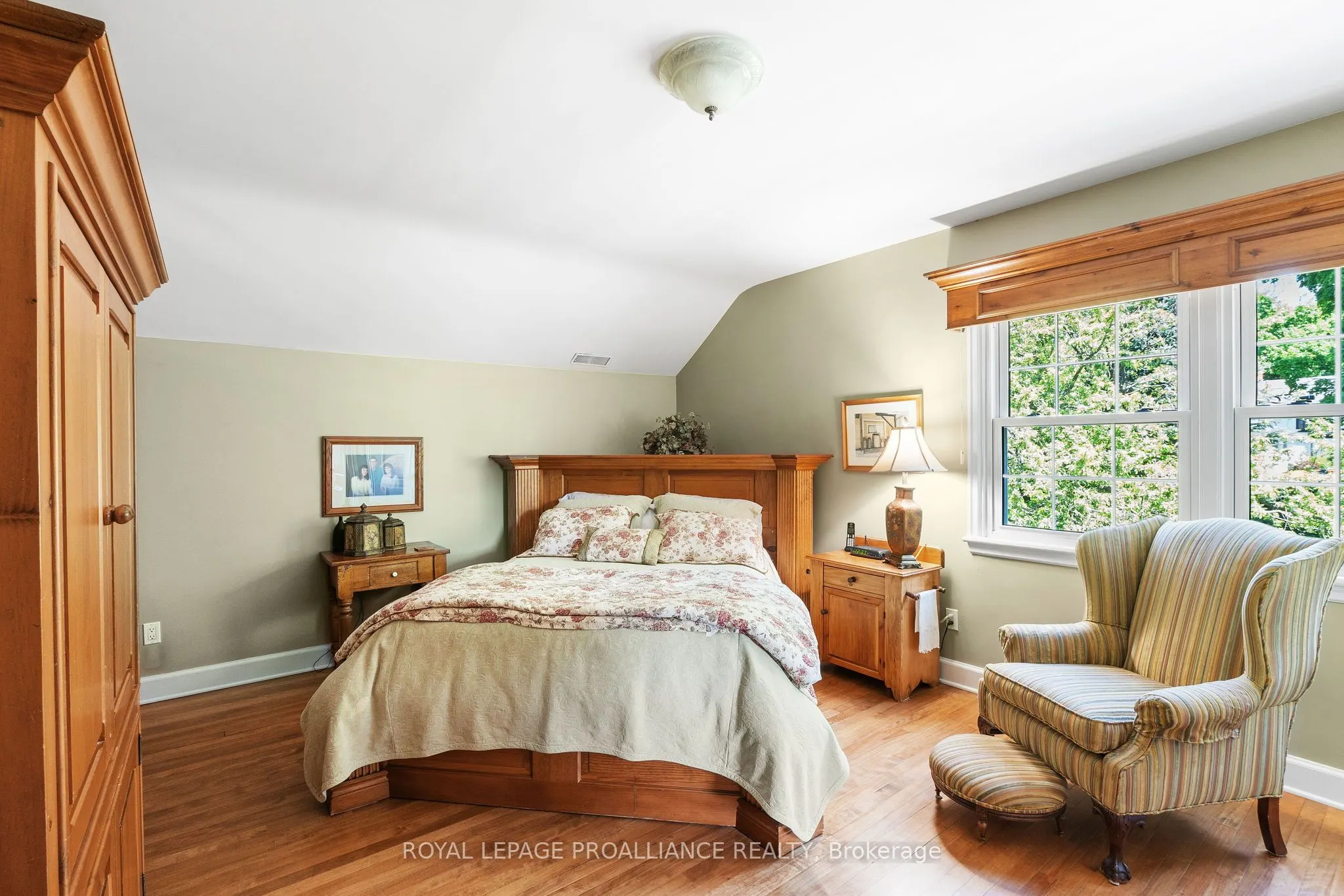 27 Cochrane Drive
