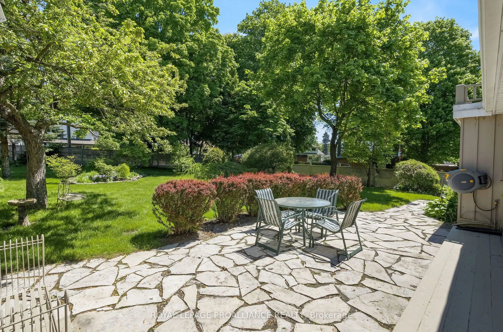 27 Cochrane Drive