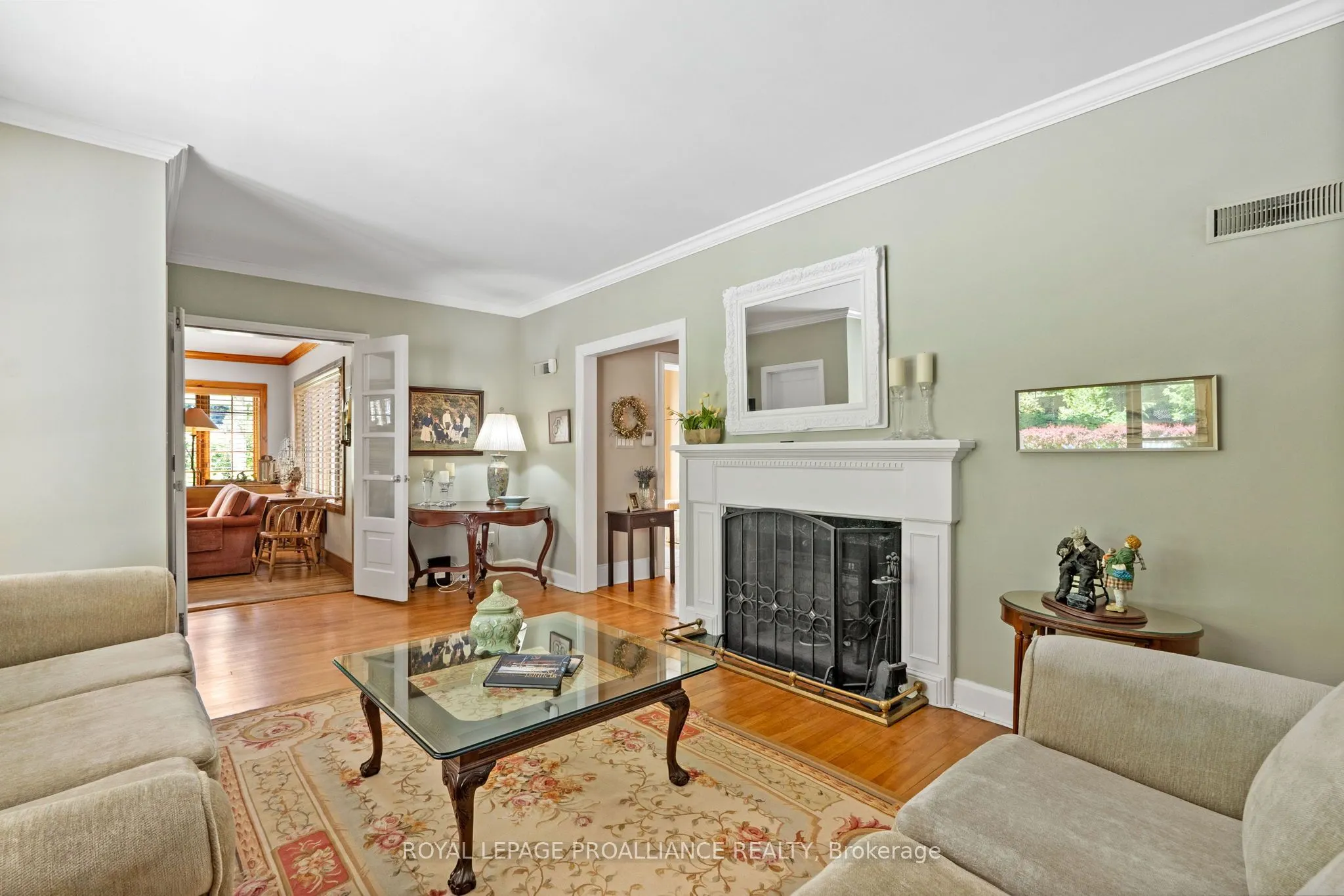 27 Cochrane Drive