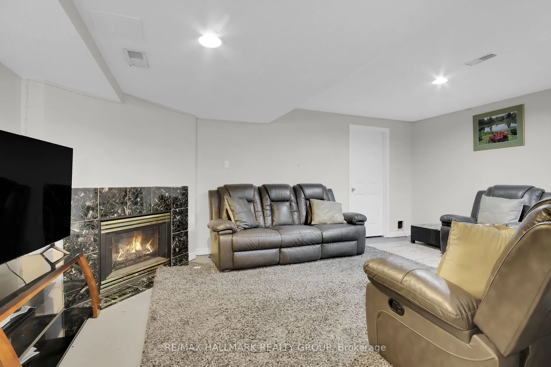 4320 Owl Valley Drive