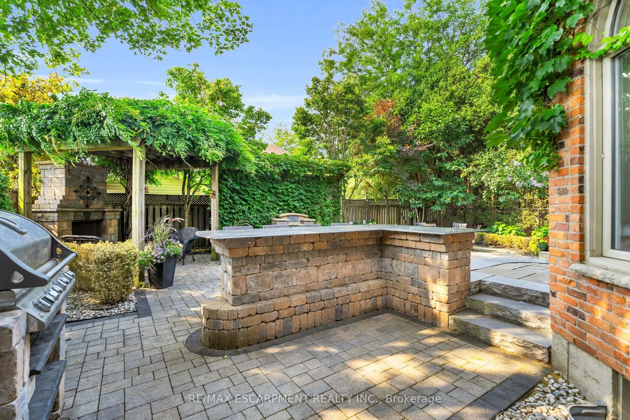 484 Bush Drive