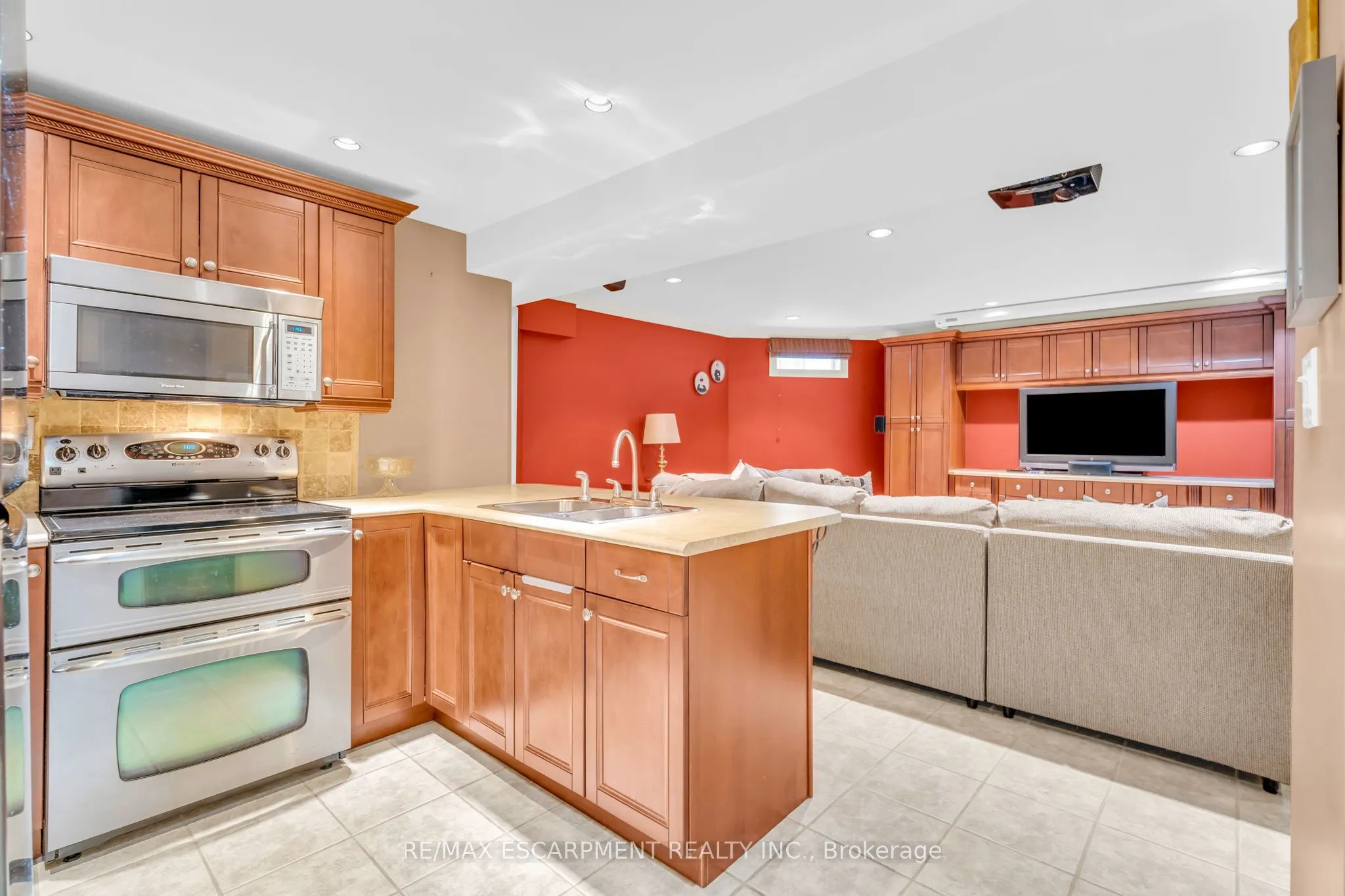 484 Bush Drive