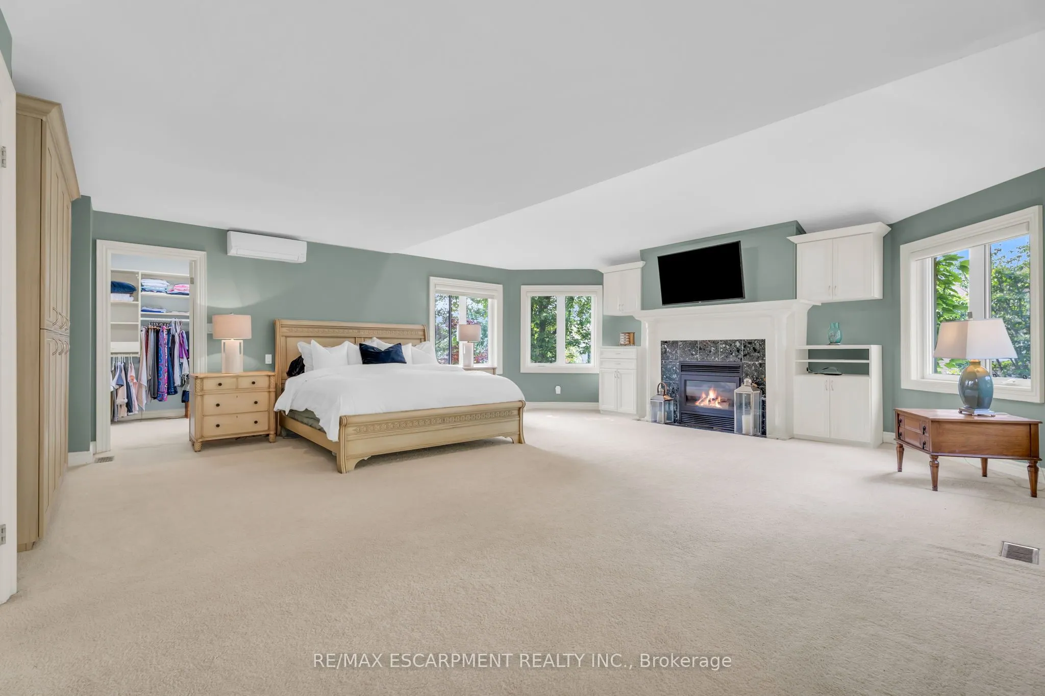 484 Bush Drive