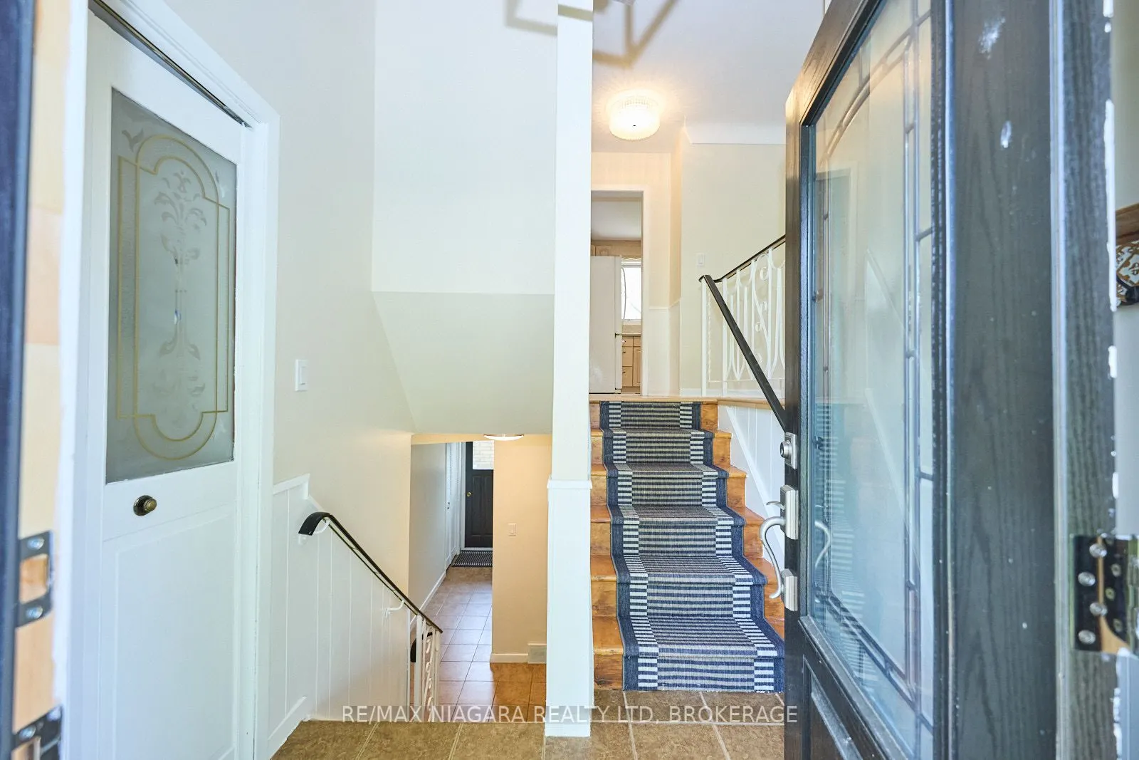 1129 Manning Court