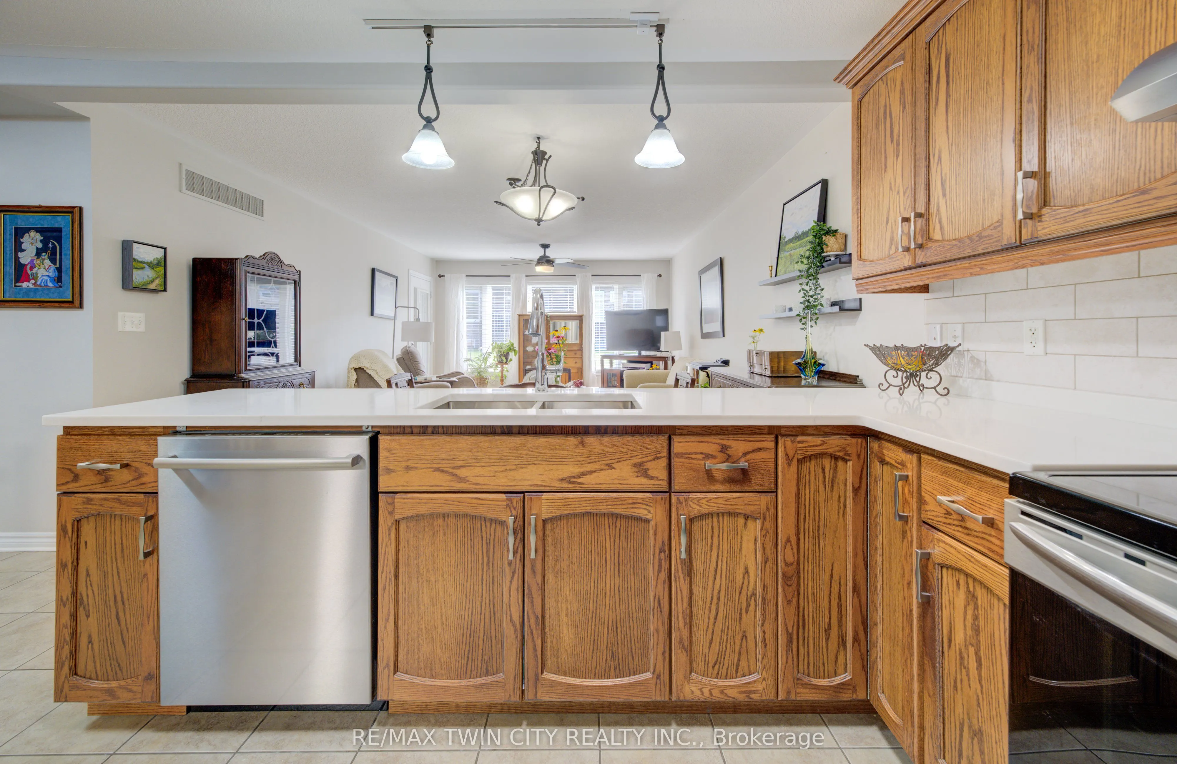 35 Green Gate Boulevard, #28