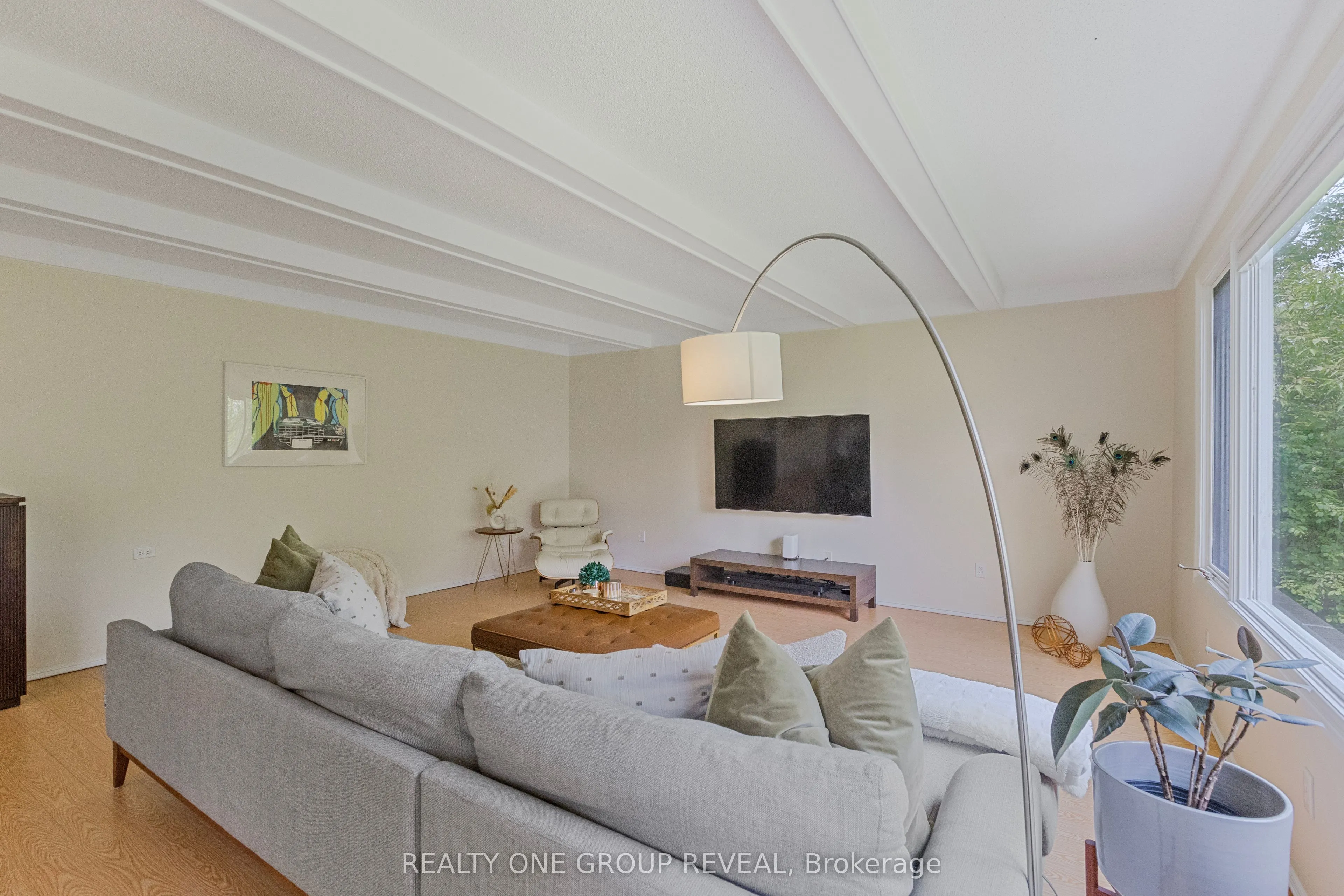 120 Riverbank Drive