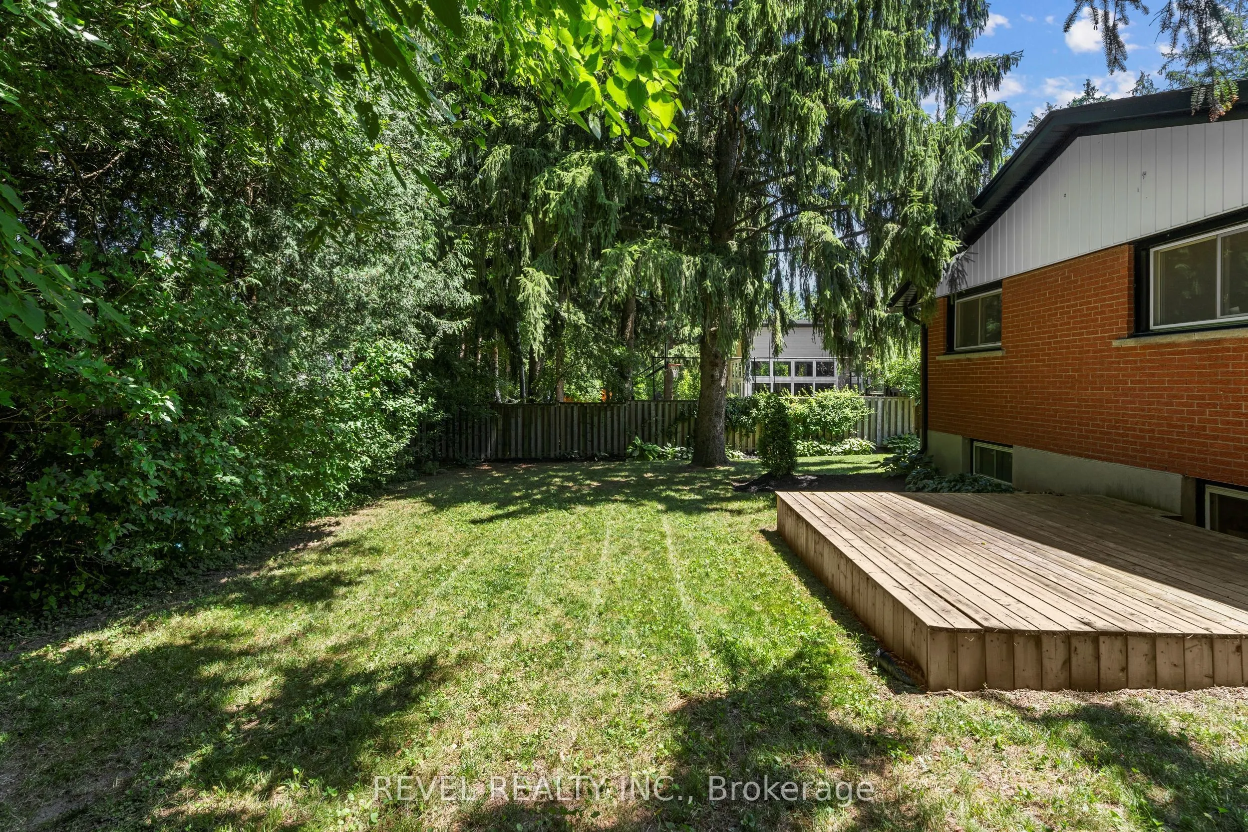 79 Inwood Crescent