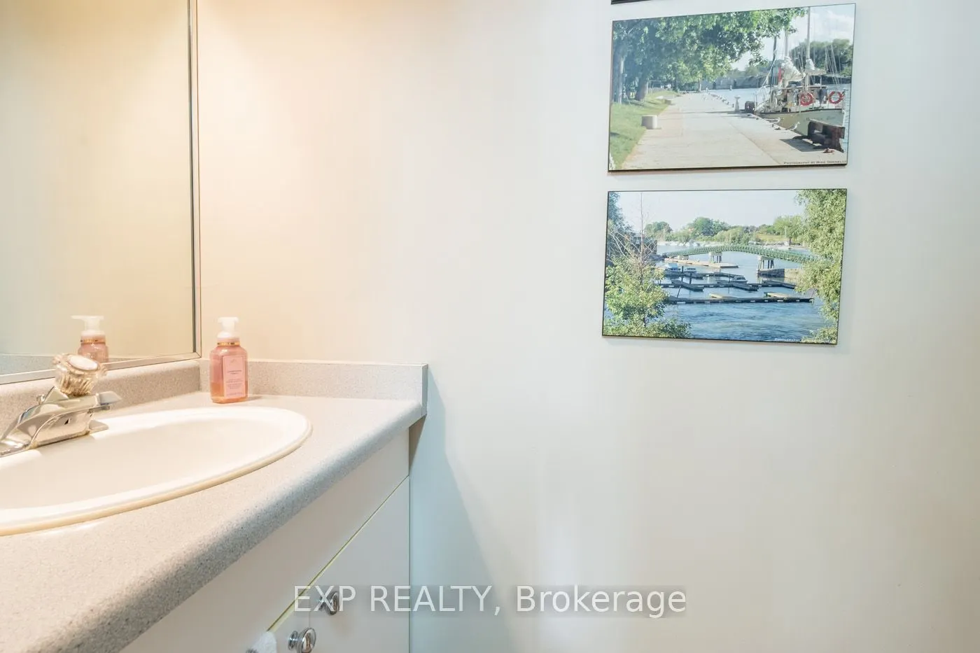 126 Town Line Road W