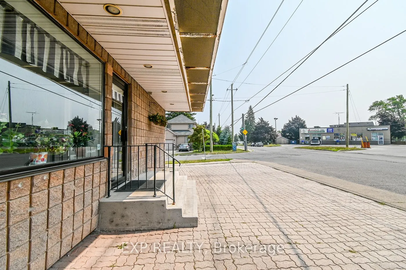 126 Town Line Road W