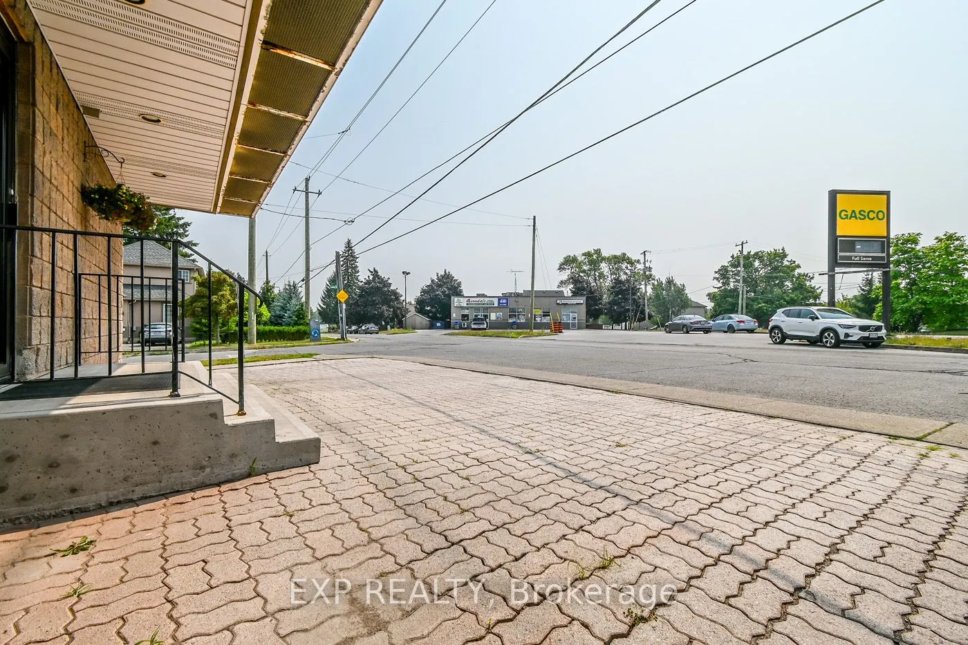 126 Town Line Road W