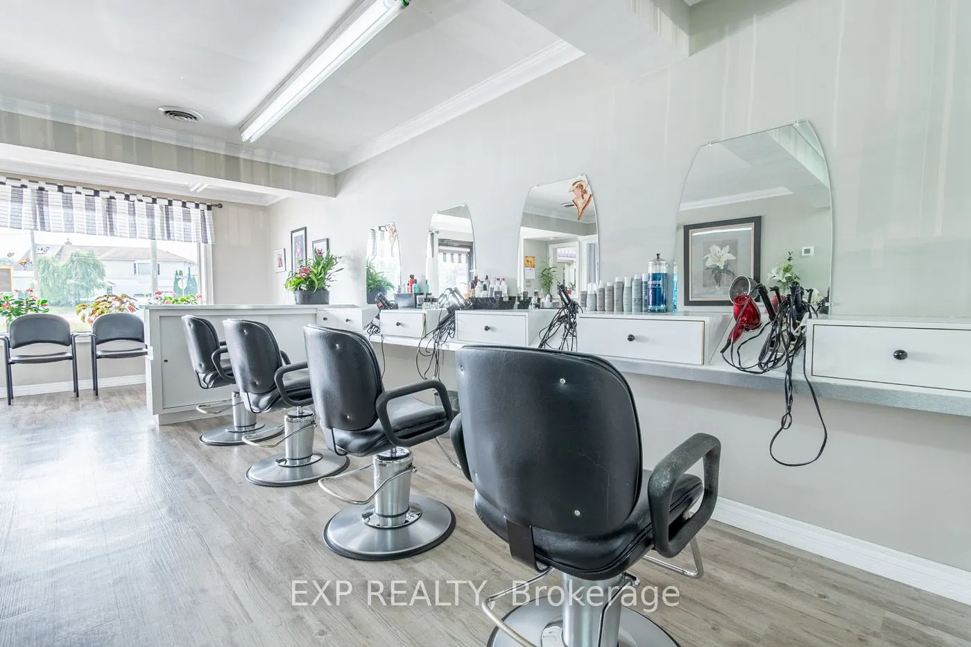 126 Town Line Road W