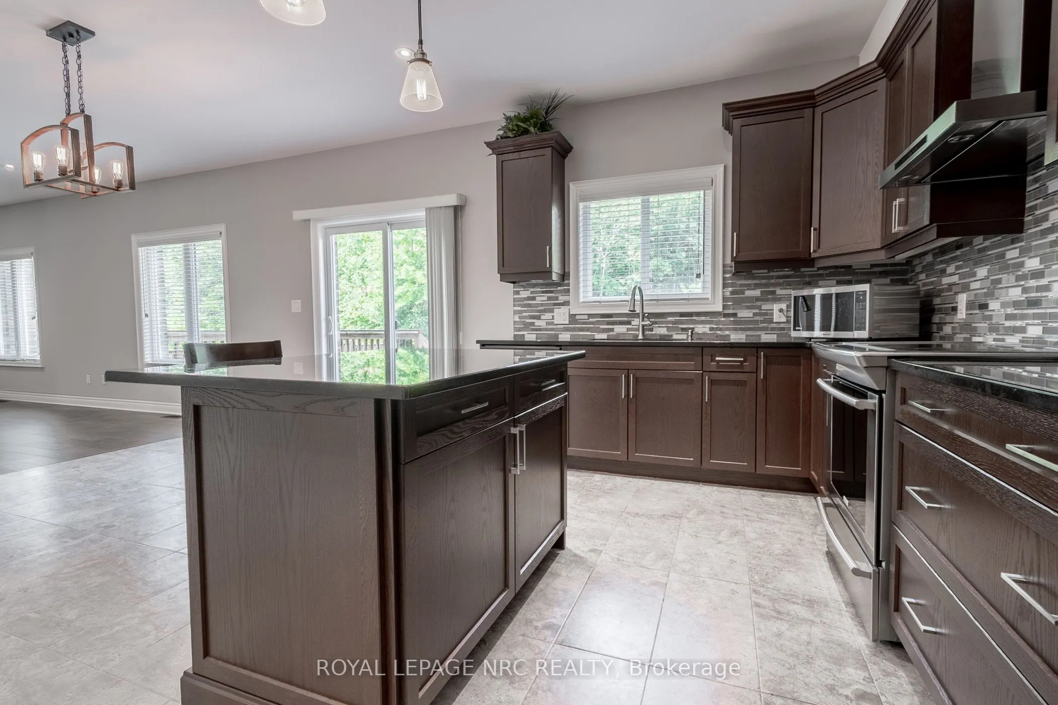 7231 Lionshead Avenue, #30
