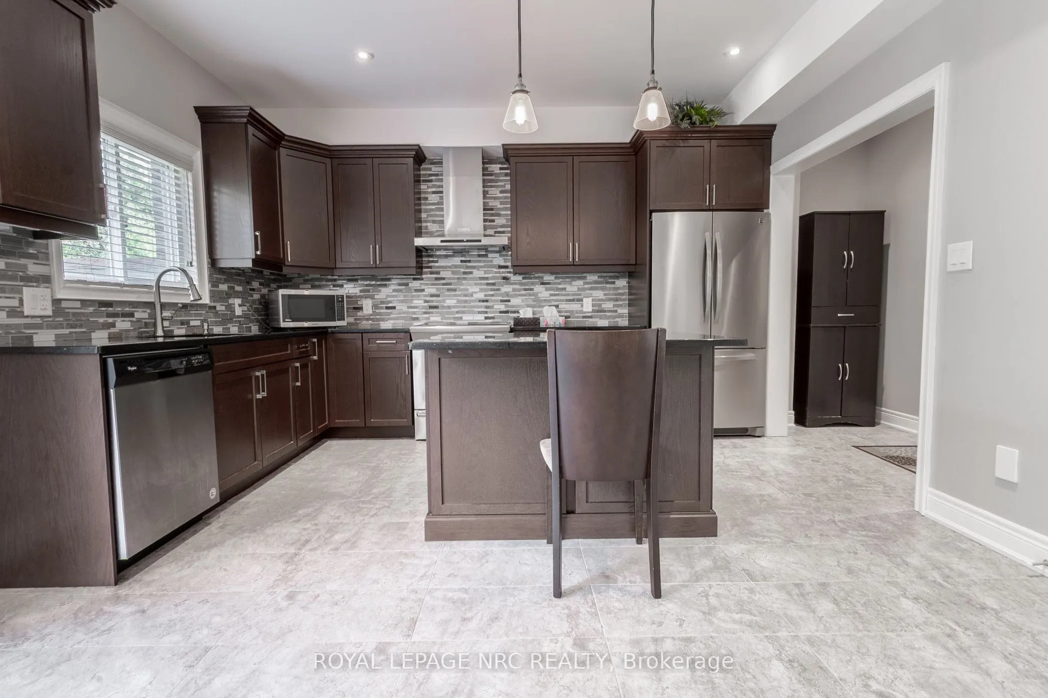 7231 Lionshead Avenue, #30