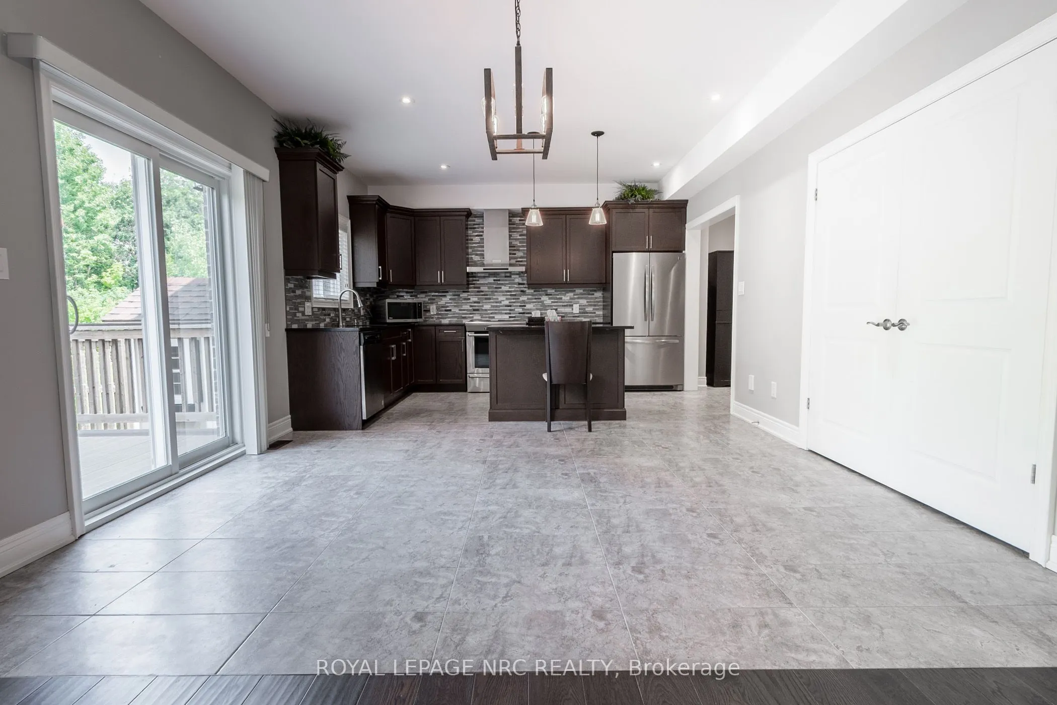 7231 Lionshead Avenue, #30