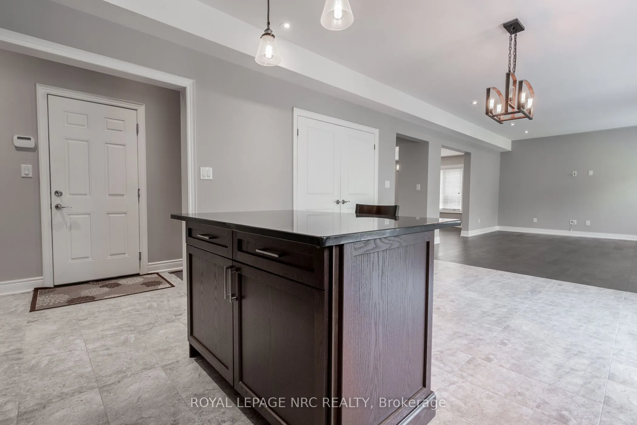 7231 Lionshead Avenue, #30