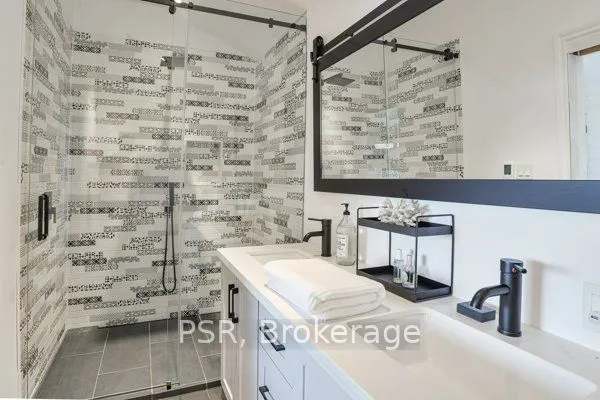 1018 Georgina Way #1