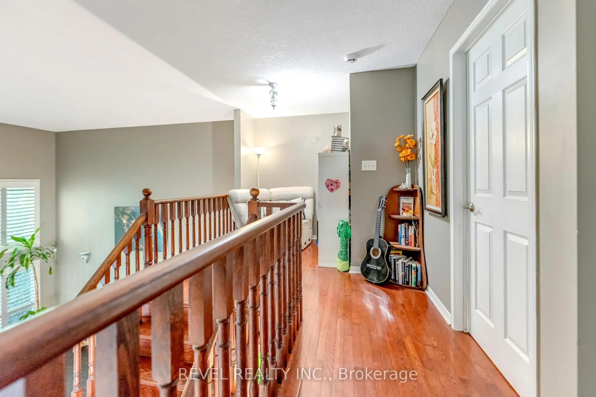 17 Webb Avenue