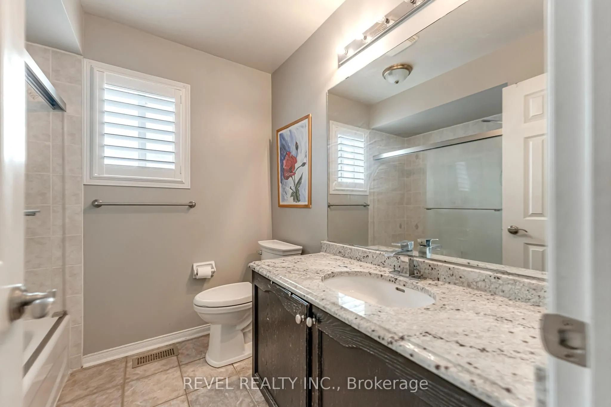 17 Webb Avenue