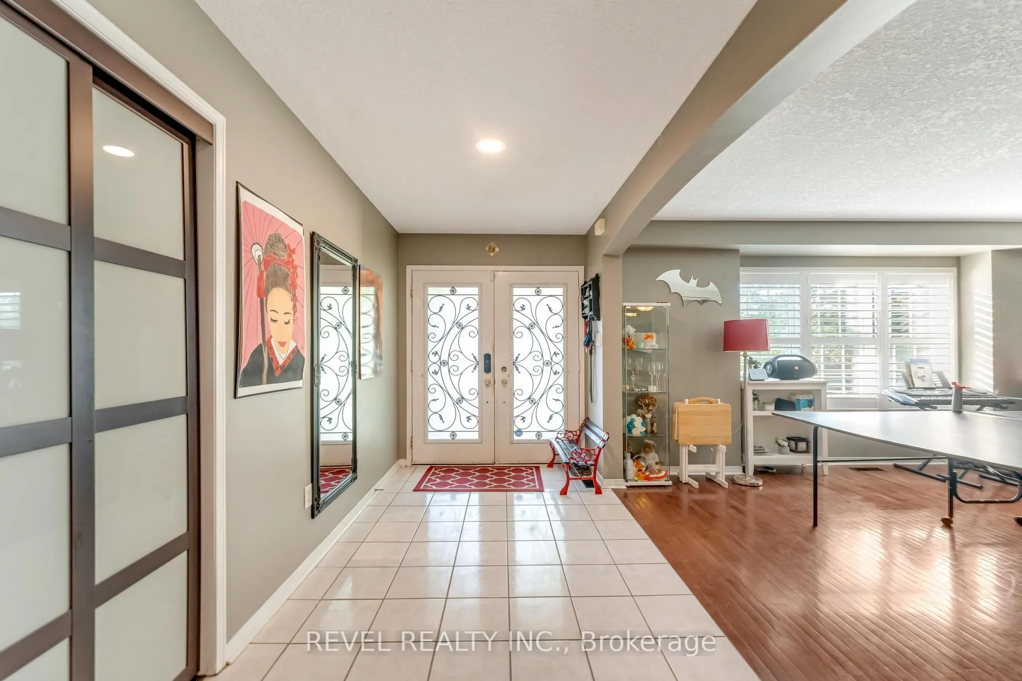 17 Webb Avenue