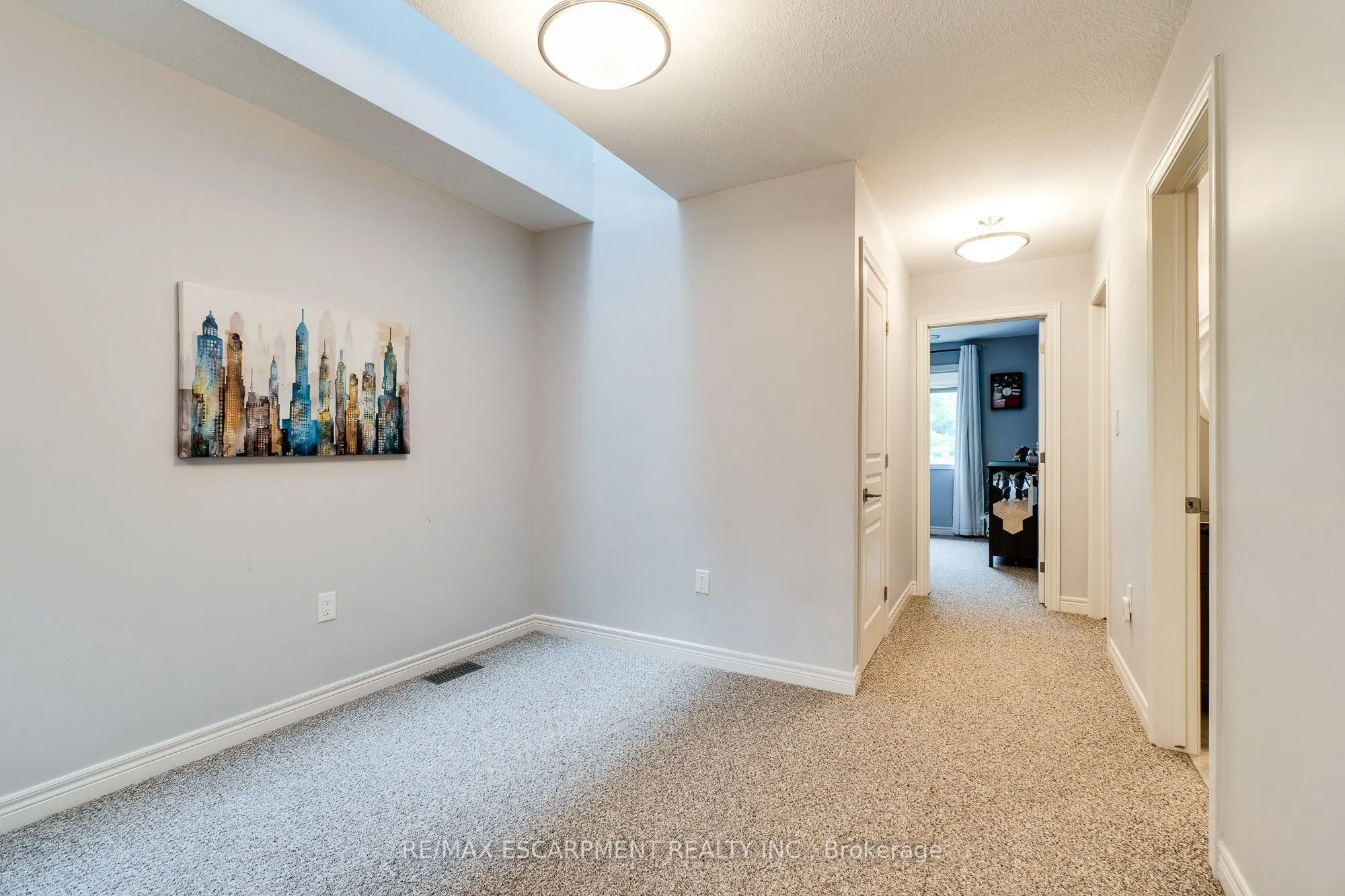 159 KINSMAN Drive