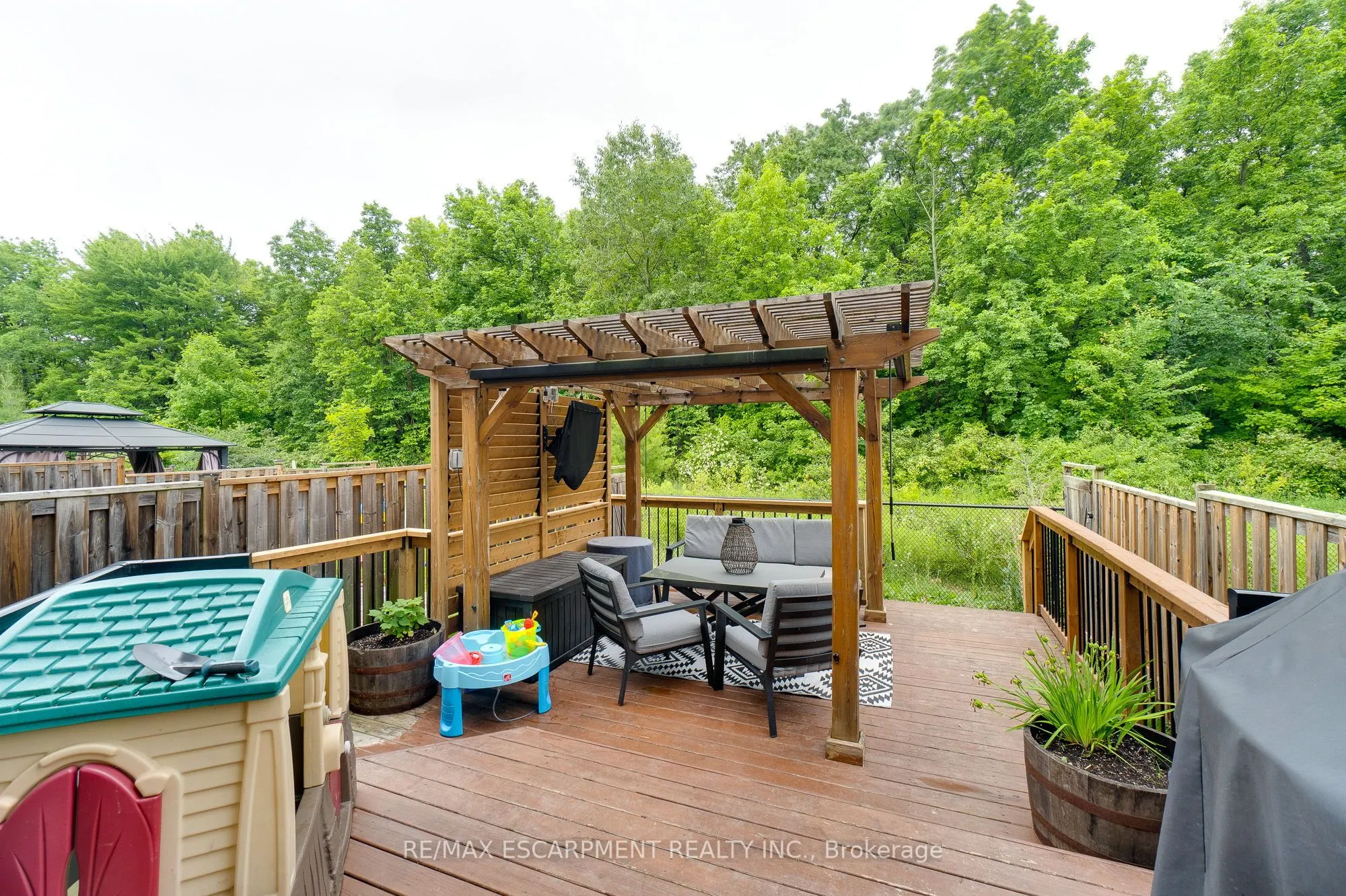 159 KINSMAN Drive