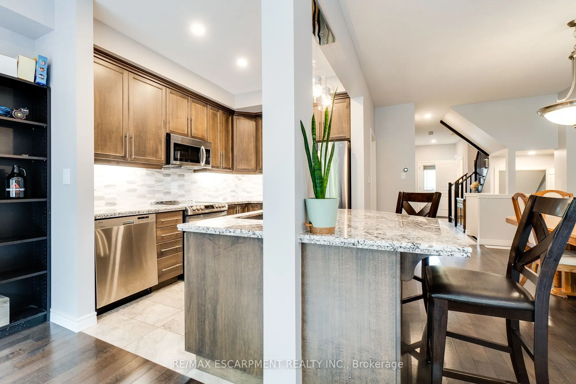 159 KINSMAN Drive