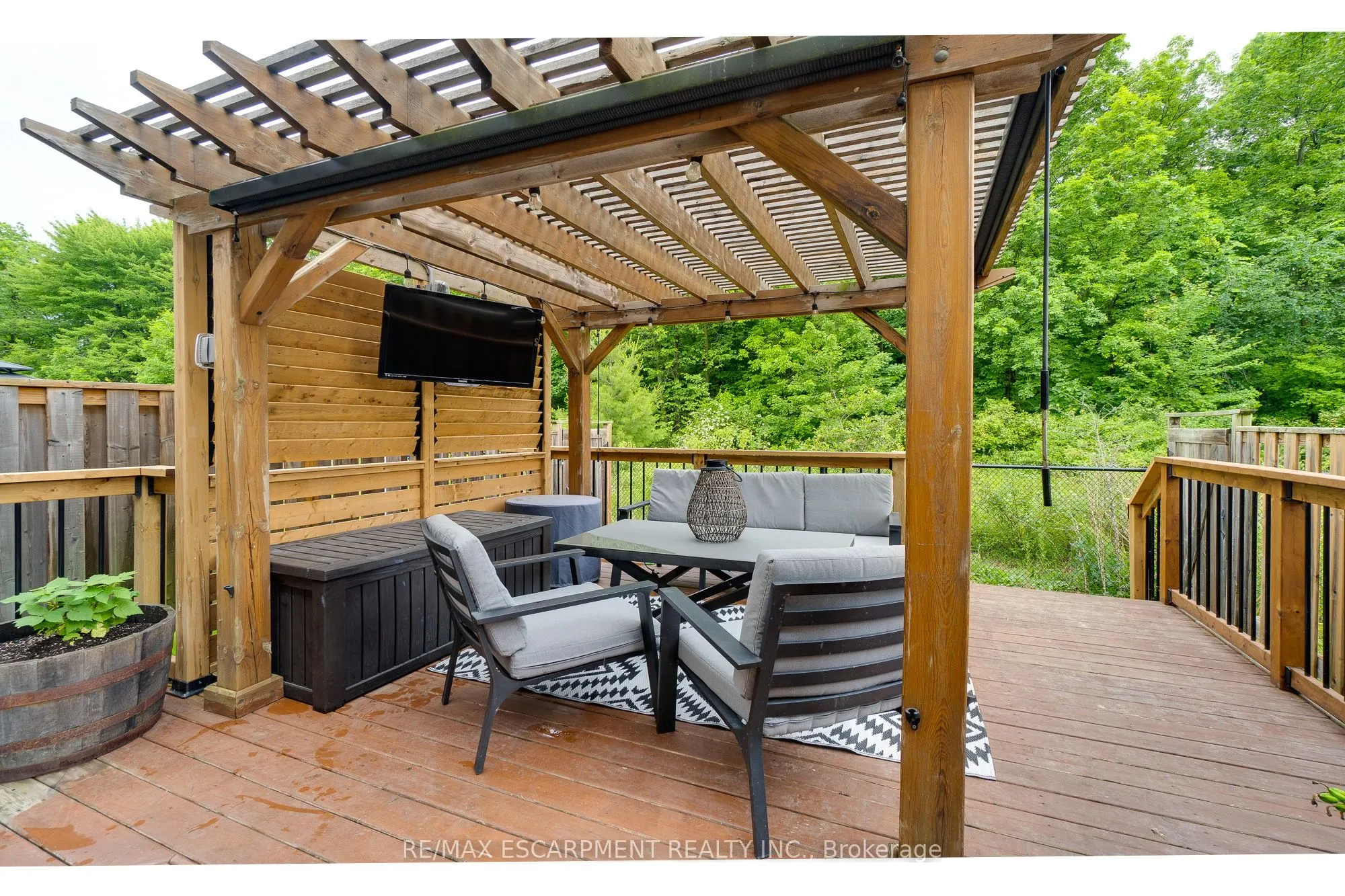 159 KINSMAN Drive