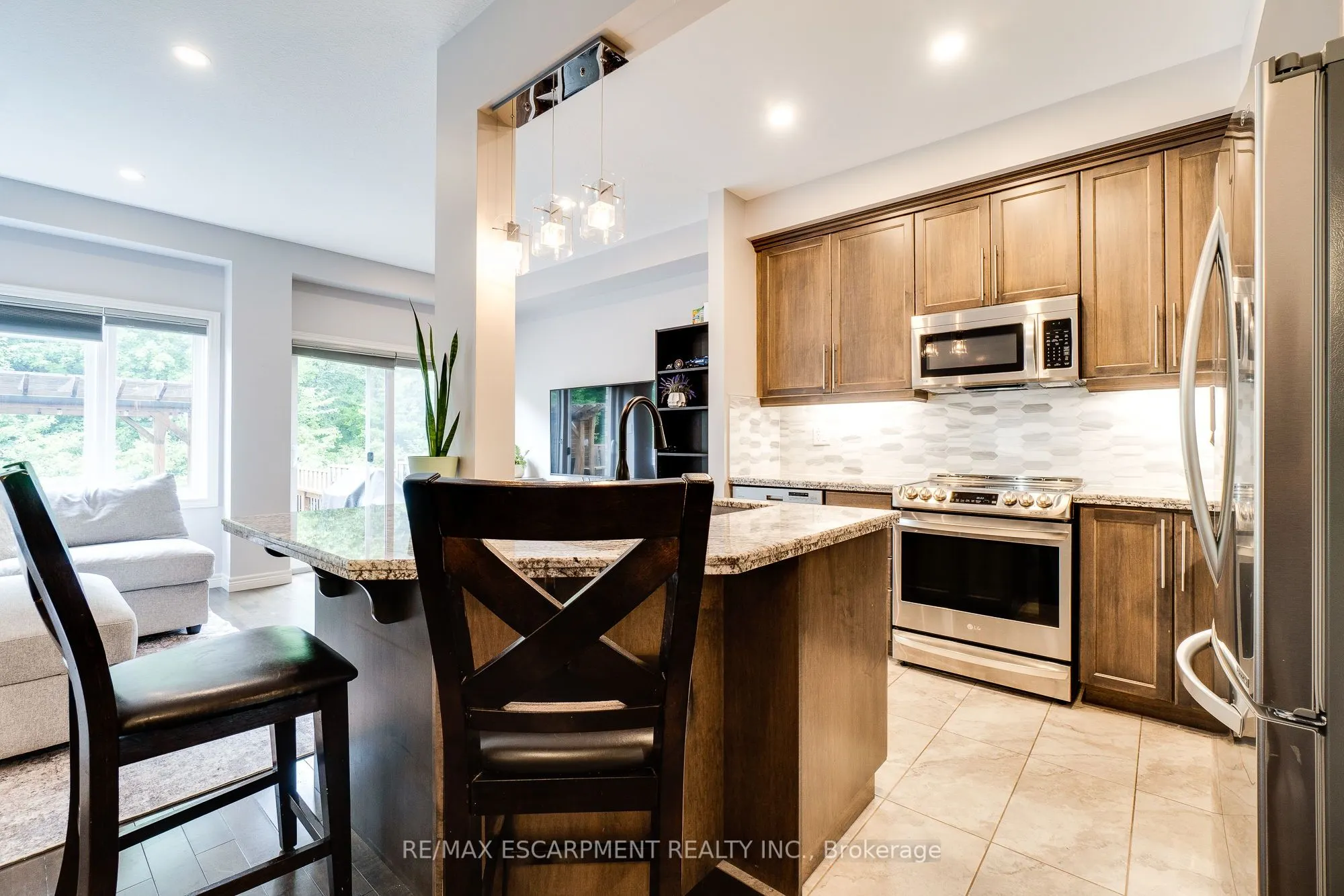 159 KINSMAN Drive