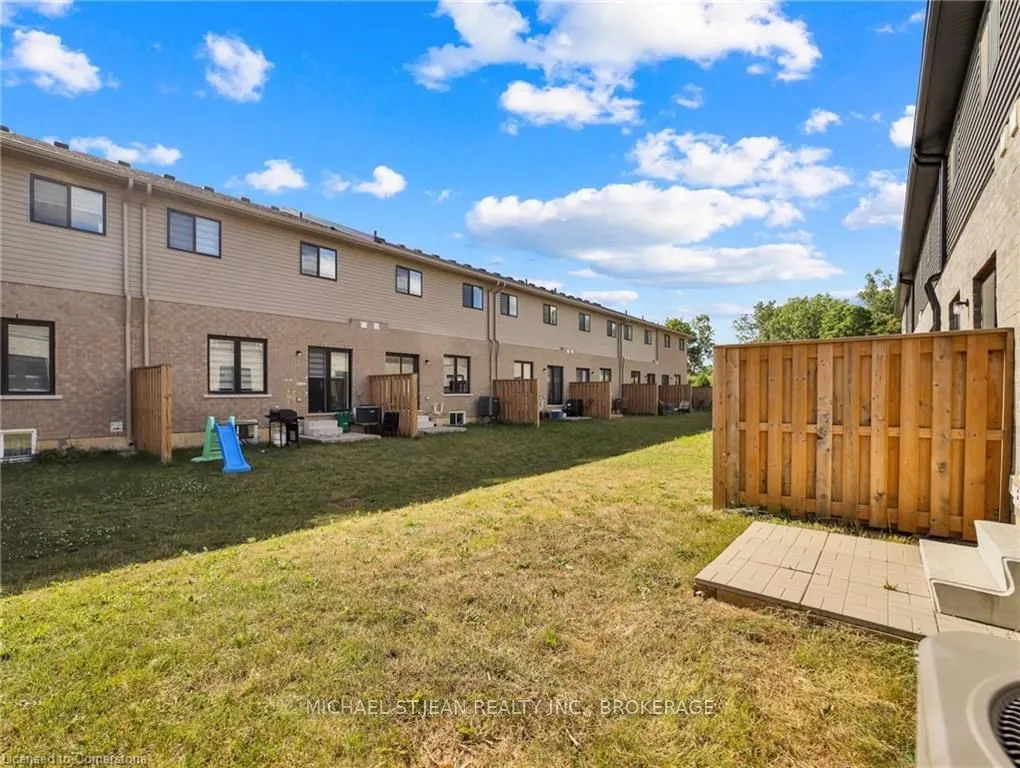 520 Grey Street, #42
