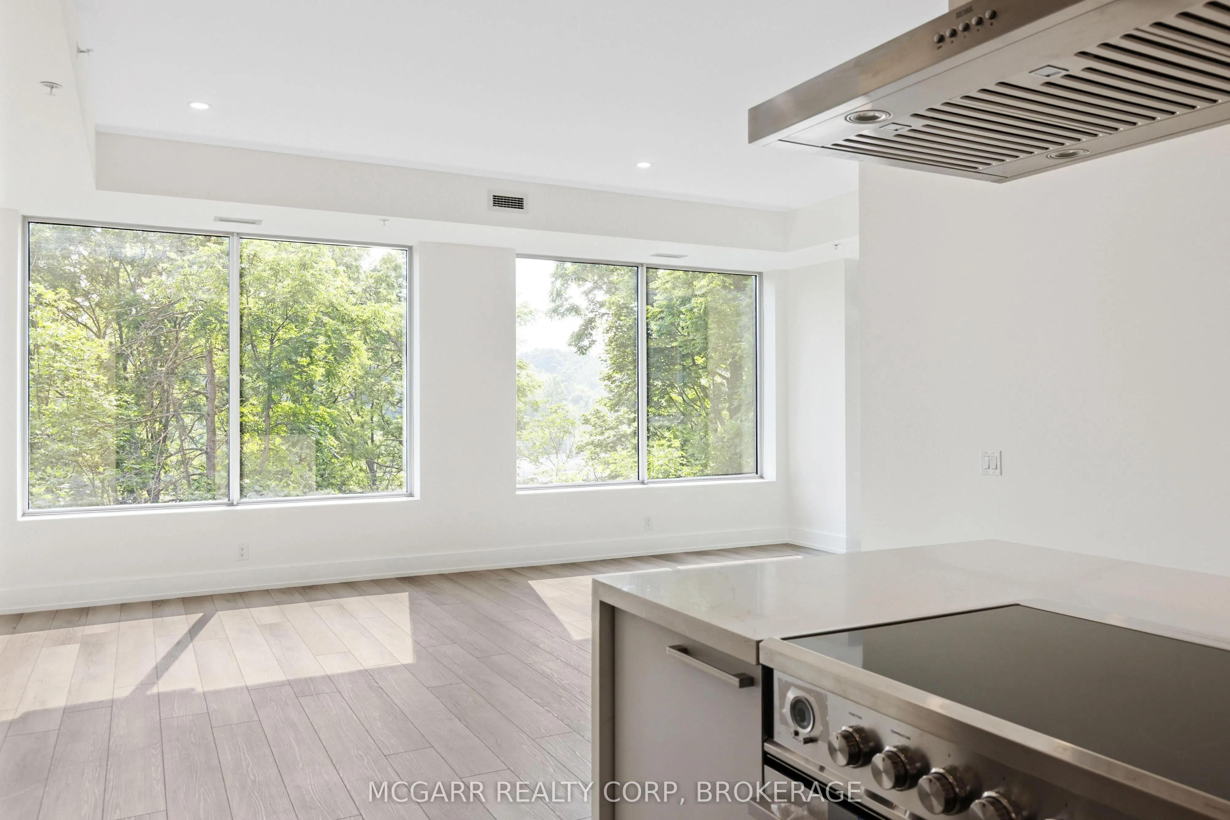 77 Yates Street, #203